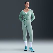 Nike Zenvy