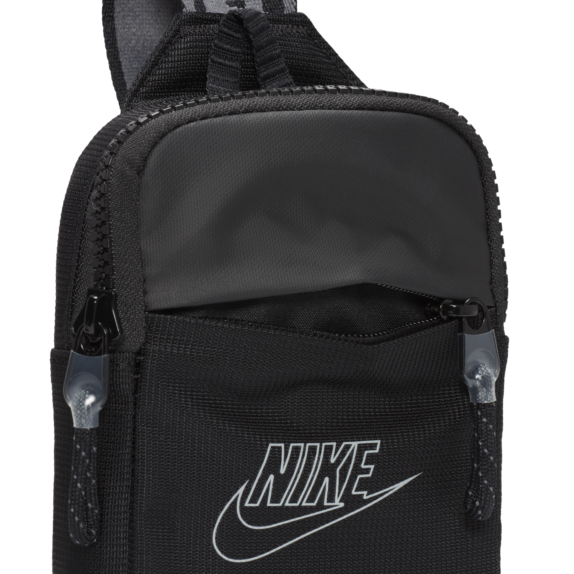 Nike Sportswear Essentials