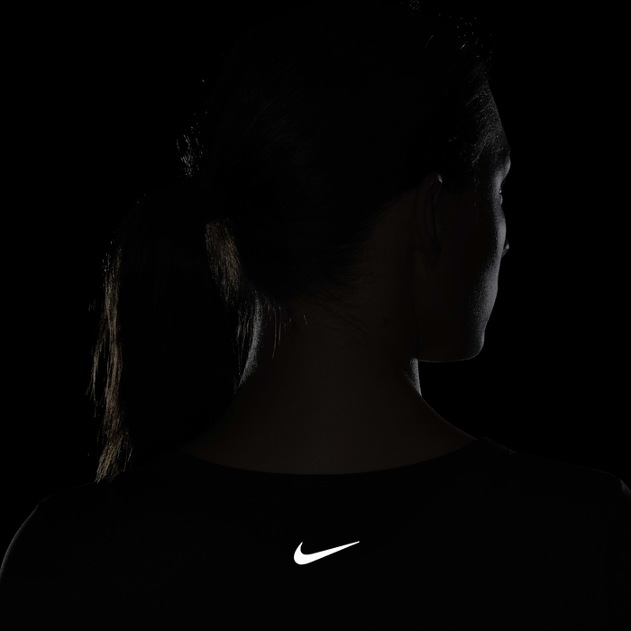 نايكي ون فيتد image number 5 نايكي ون فيتد image number 5