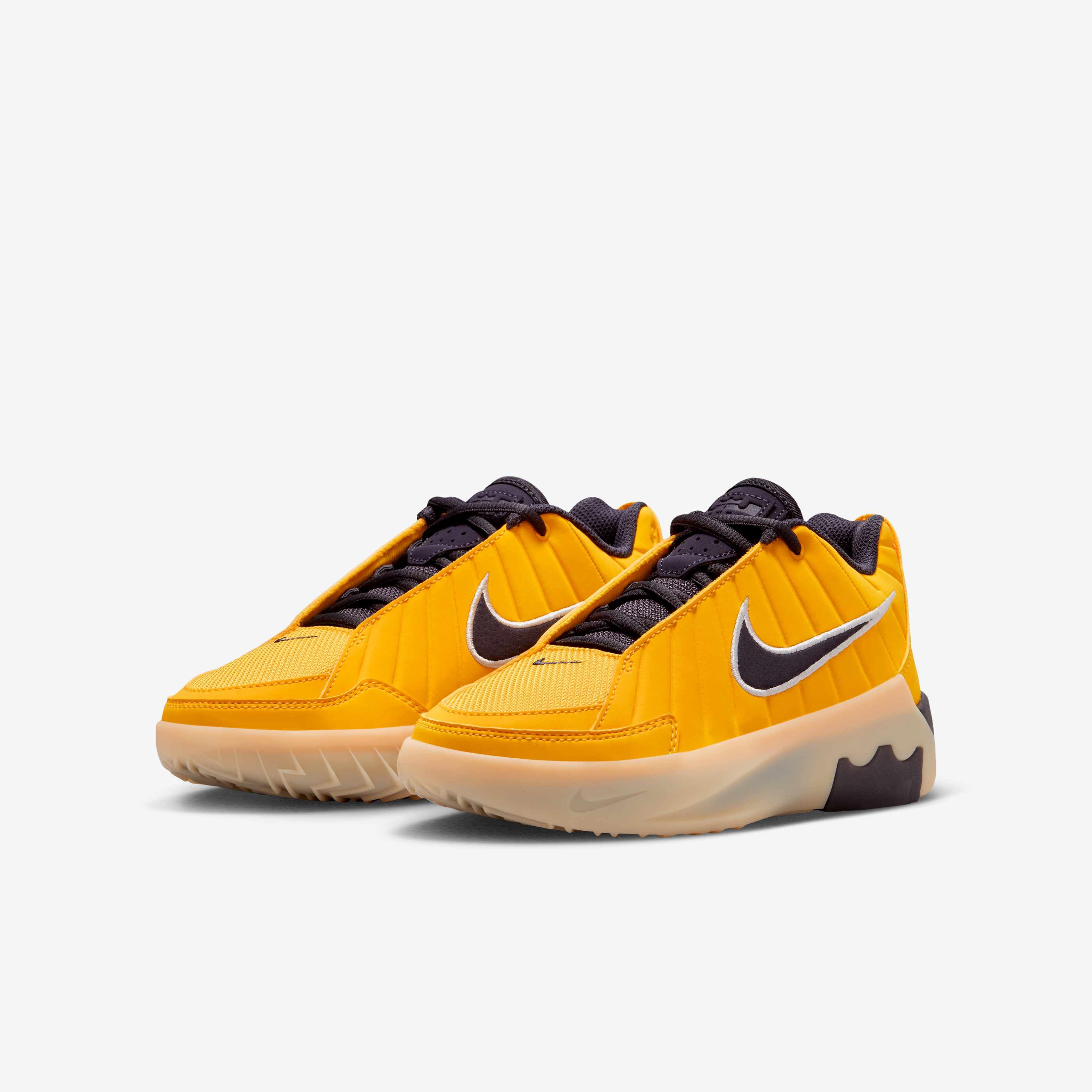 ليبرون وتنيس 9 image number 4