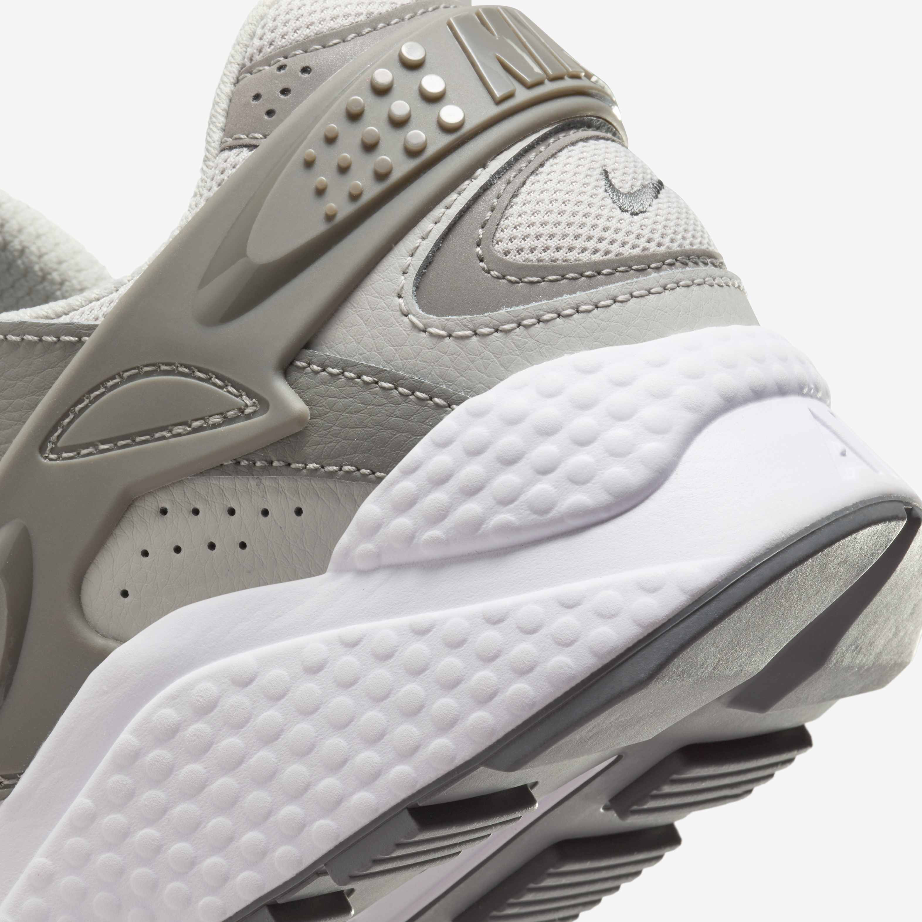 نايكي اير هيوراشي رانر image number 8