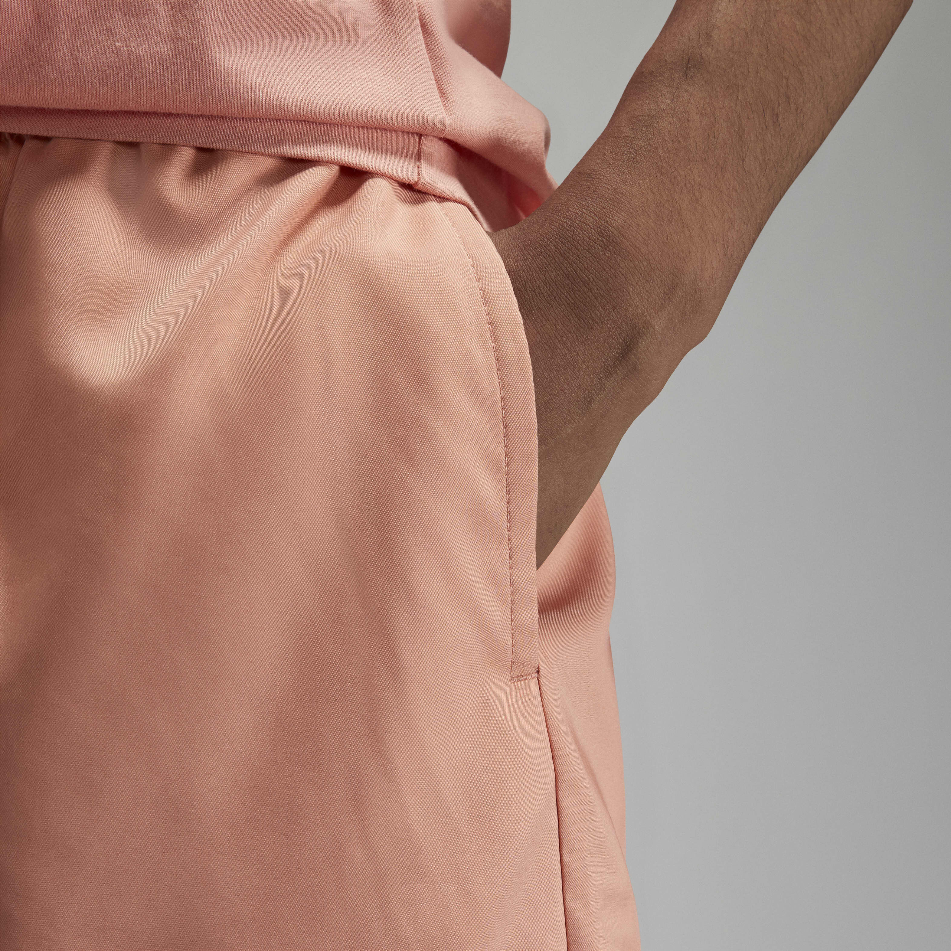 Jordan Essentials image number 3