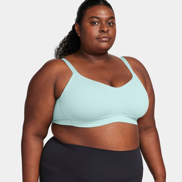 نايكي اليت مينيماليست image number 9 نايكي اليت مينيماليست image number 9