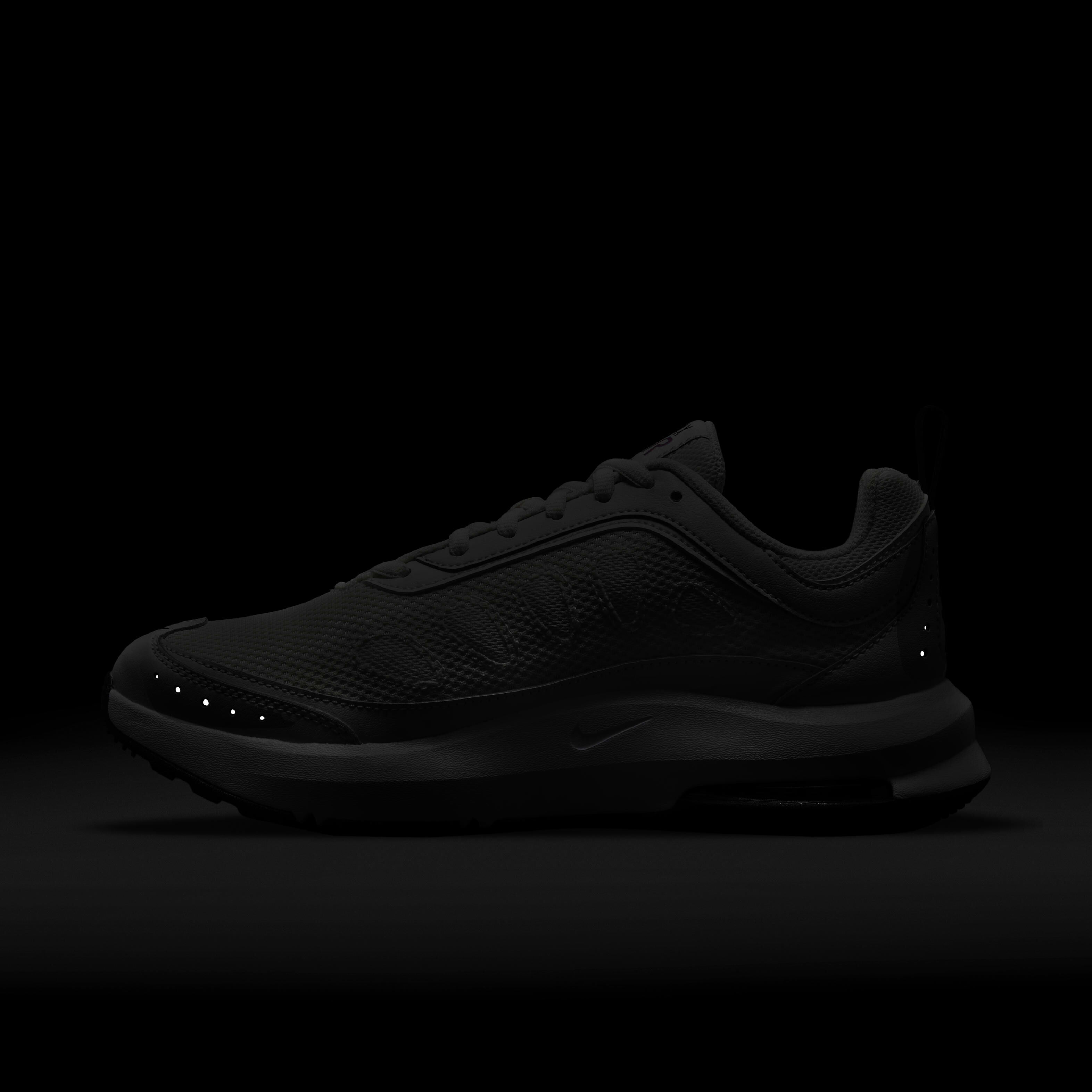 Nike Air Max AP image number 10