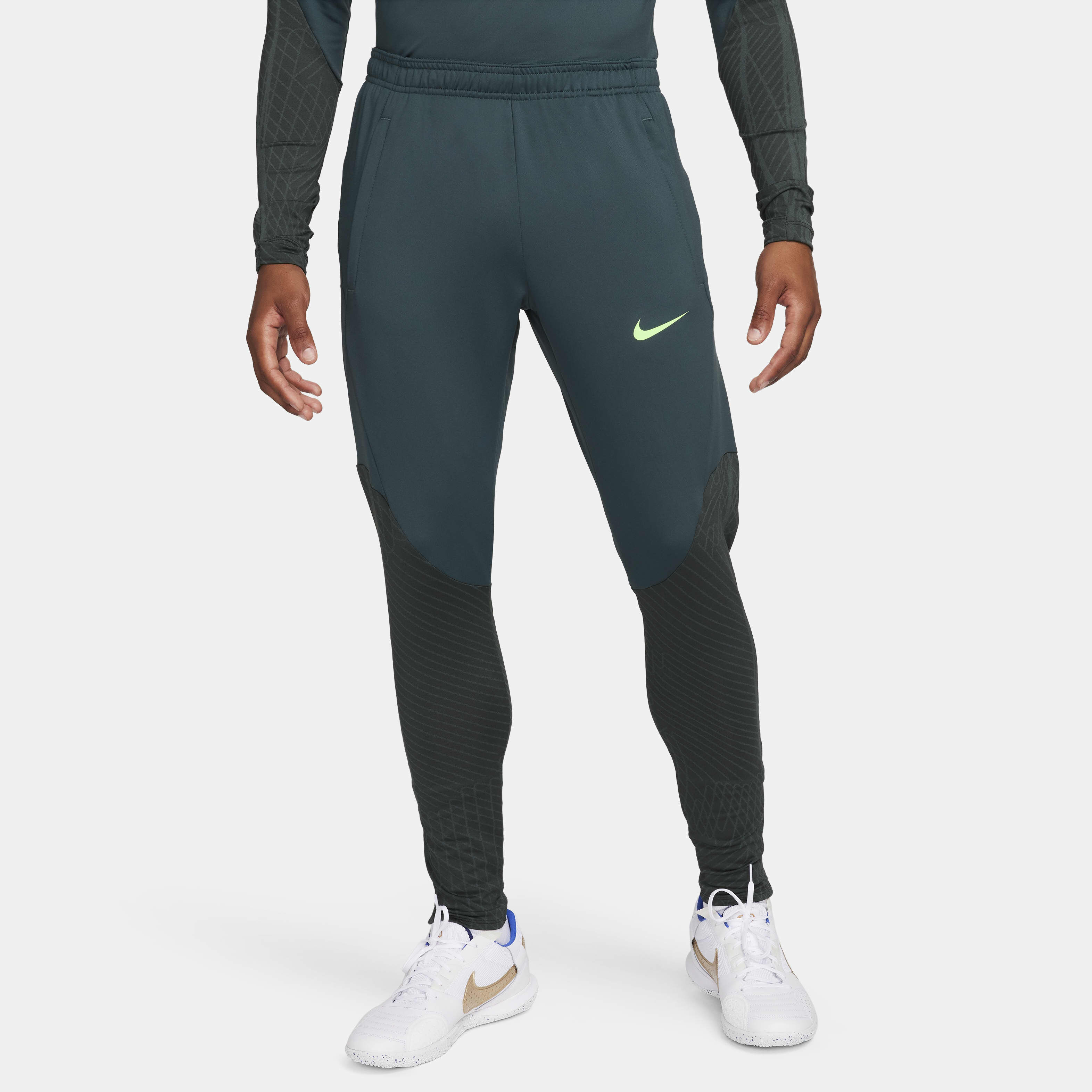 Nike fc tracksuit bottoms top