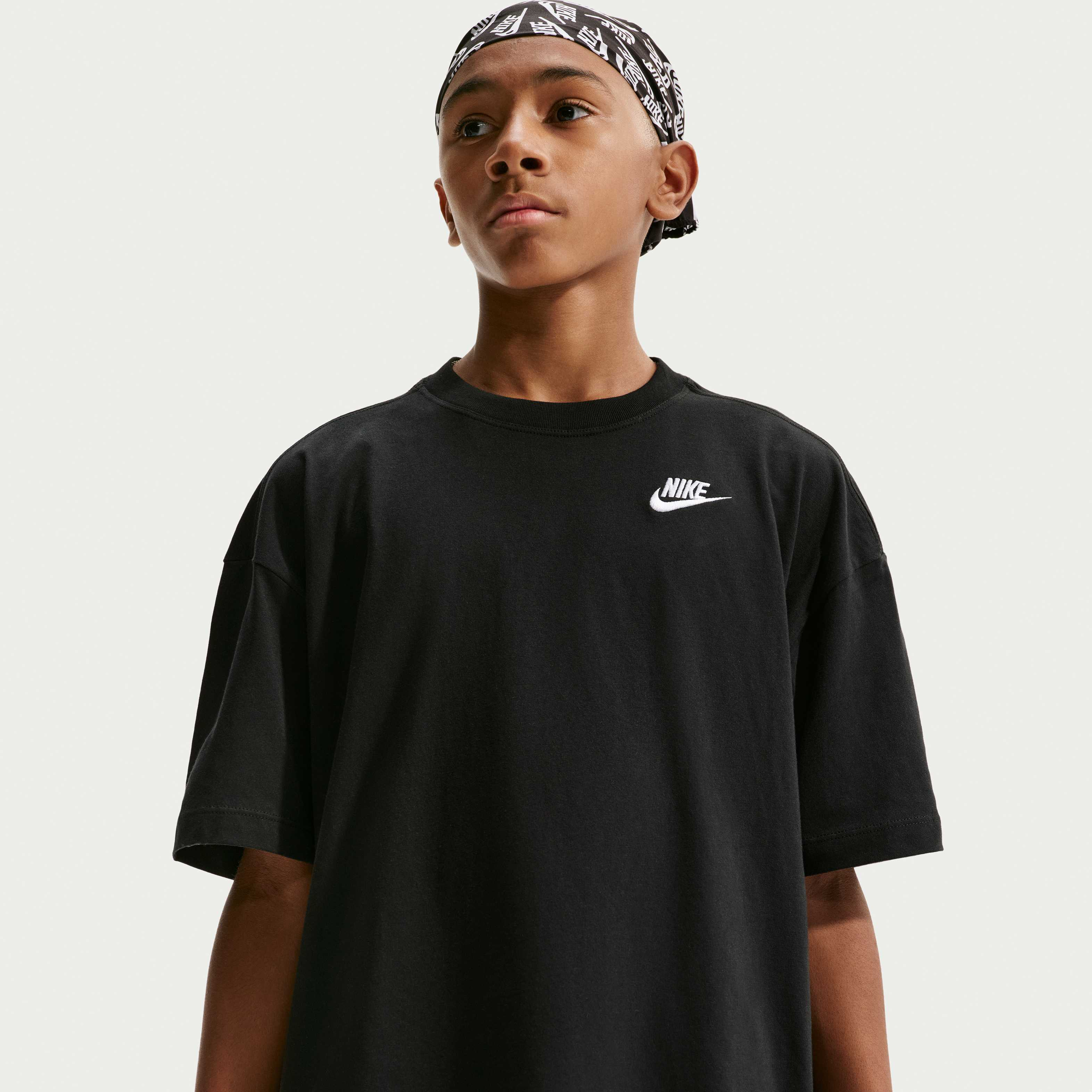 نايكي سبورتسوير image number 0