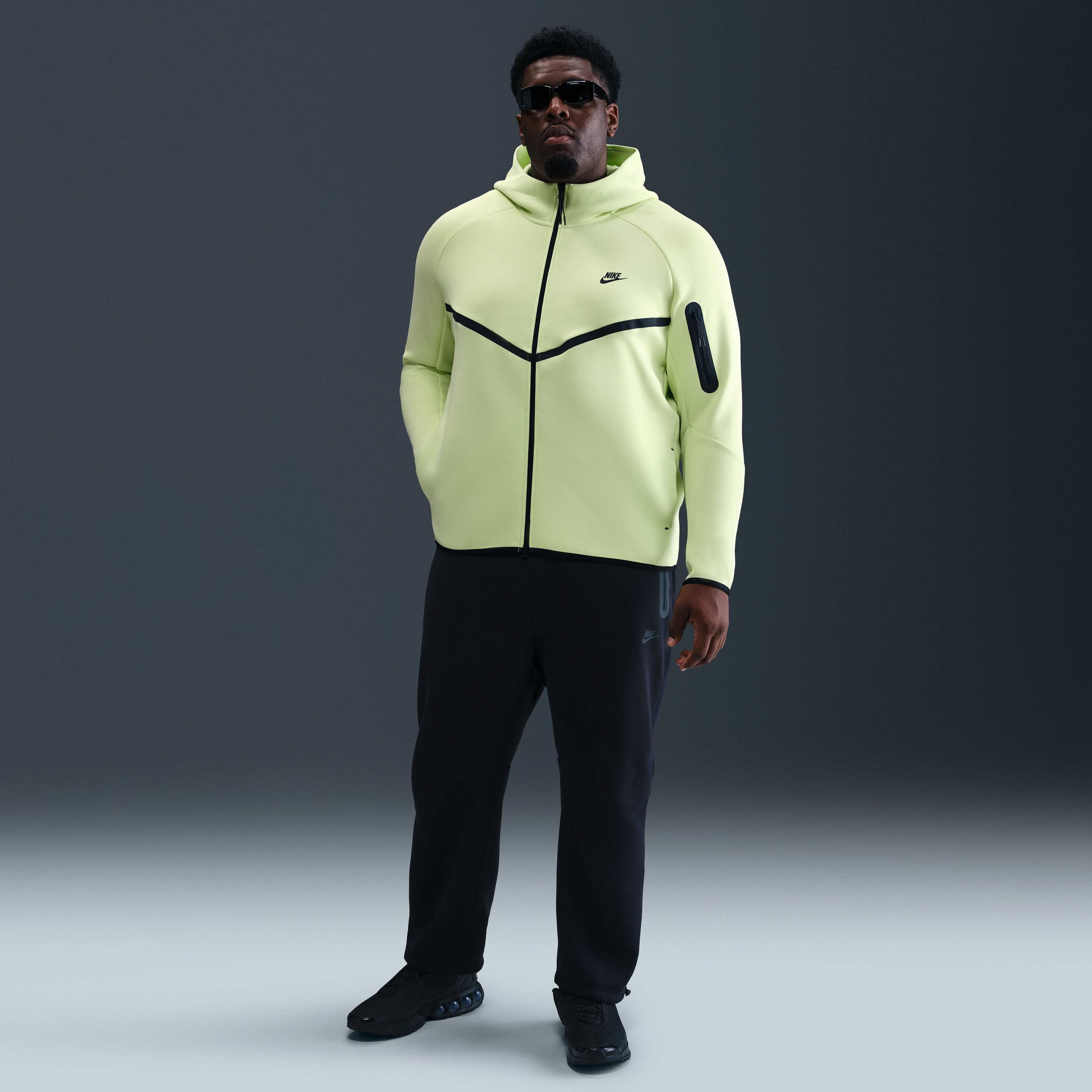 Nike Tech image number 15