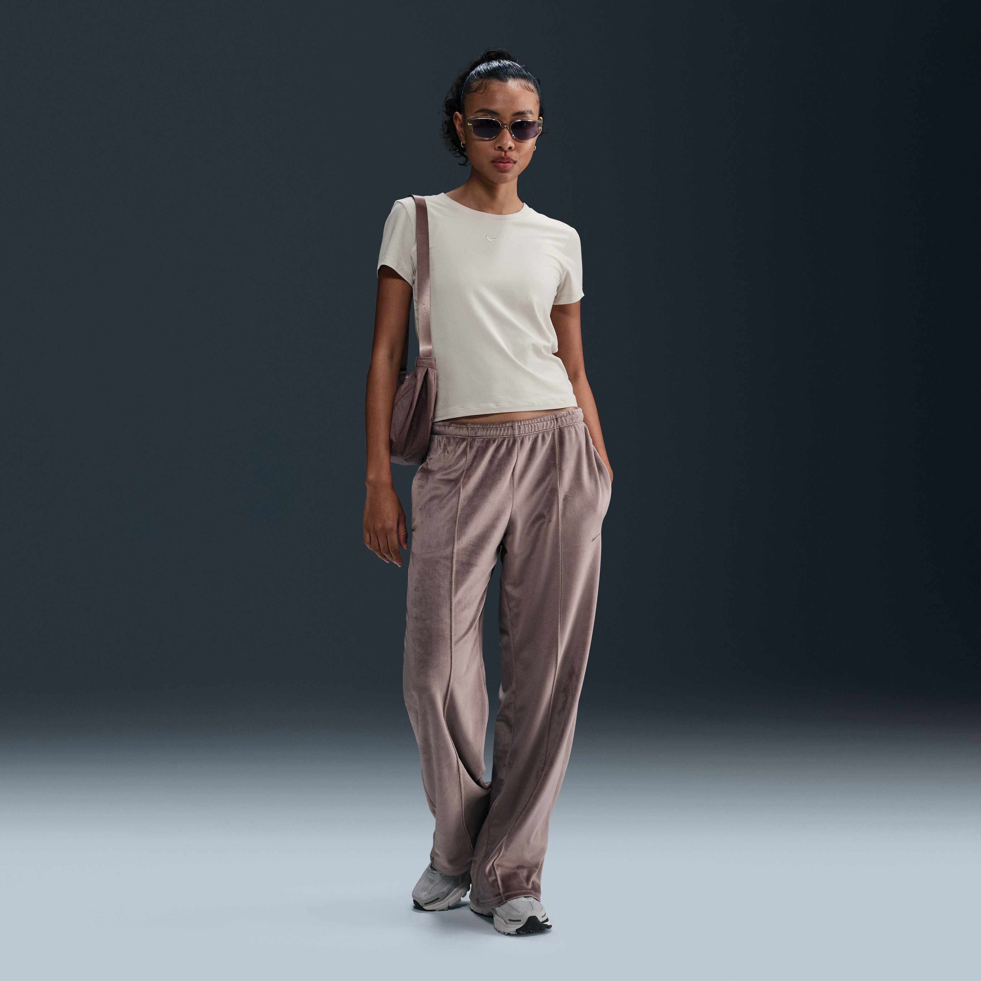 نايكي سبورتسوير تشيل نت image number 3