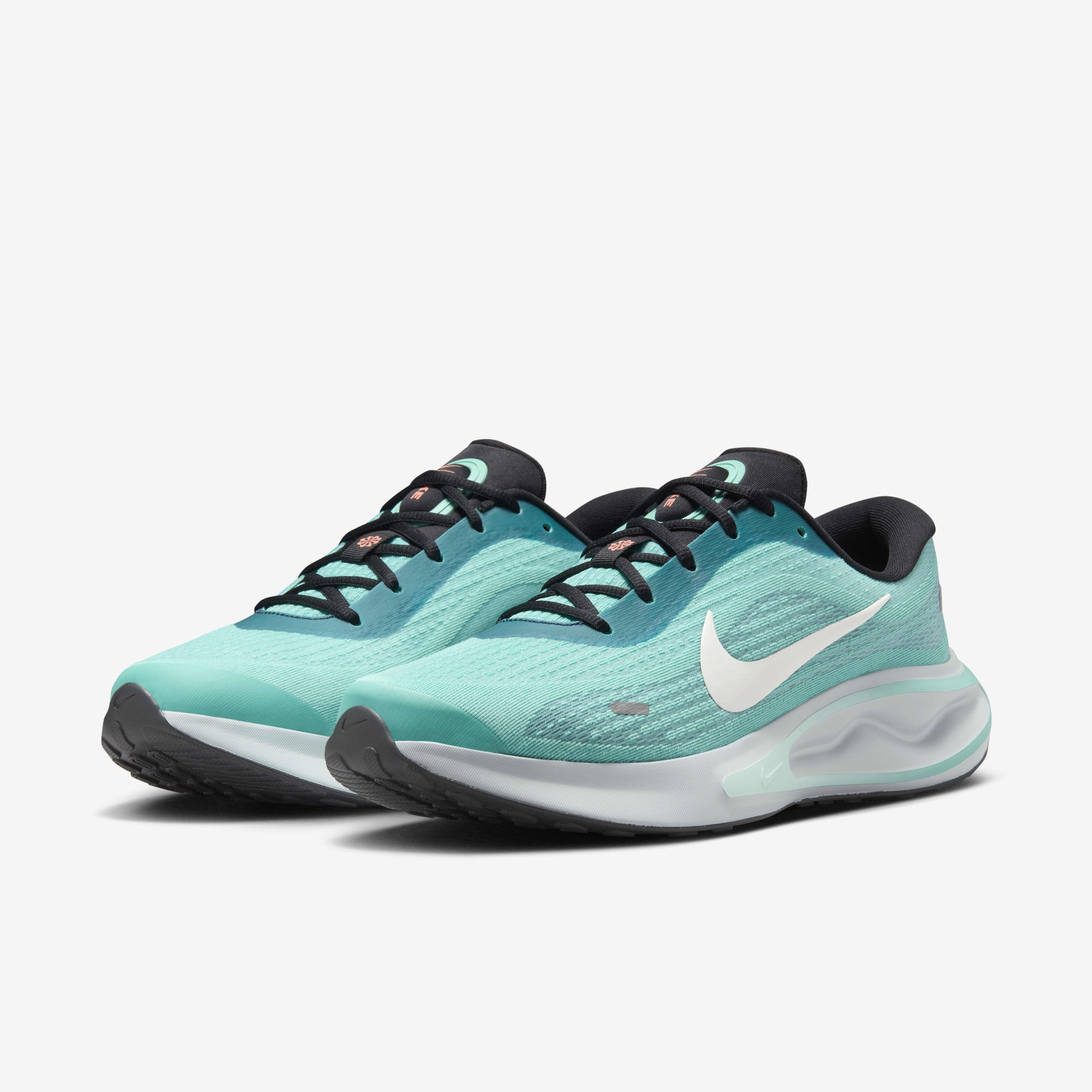 Nike Journey Run image number 4