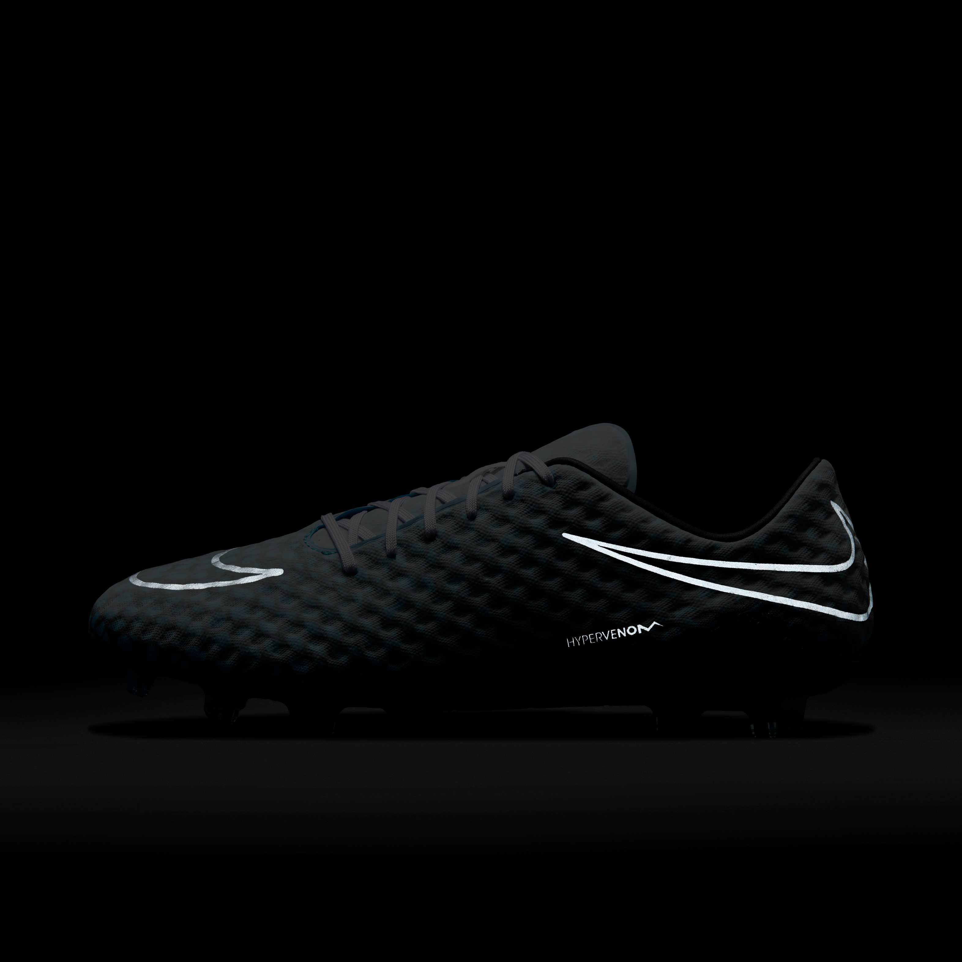 Buy Nike Hypervenom Phantom RGN Transform 'Hydra' Firm-Ground Low