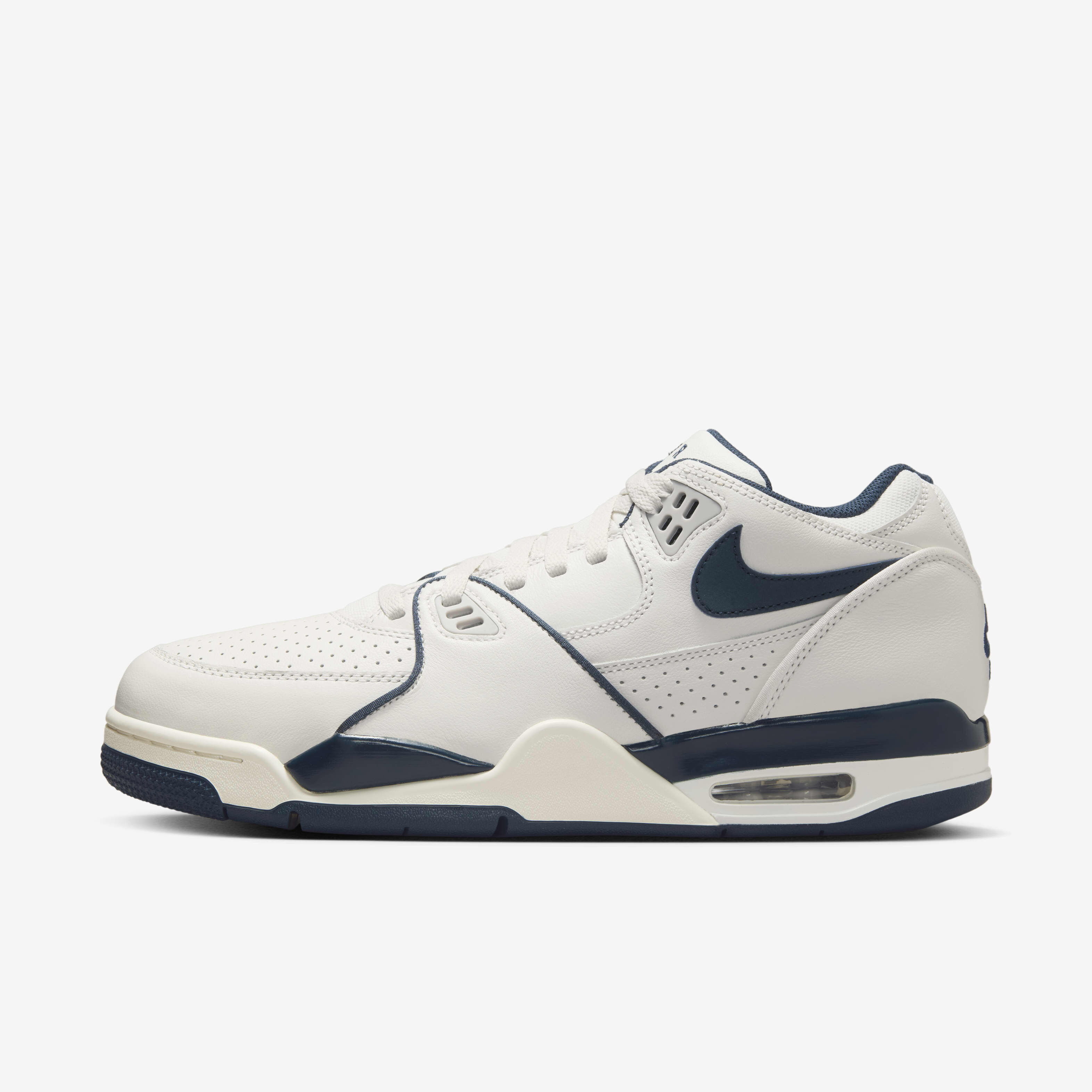 Nike sale abu dhabi new arrivals