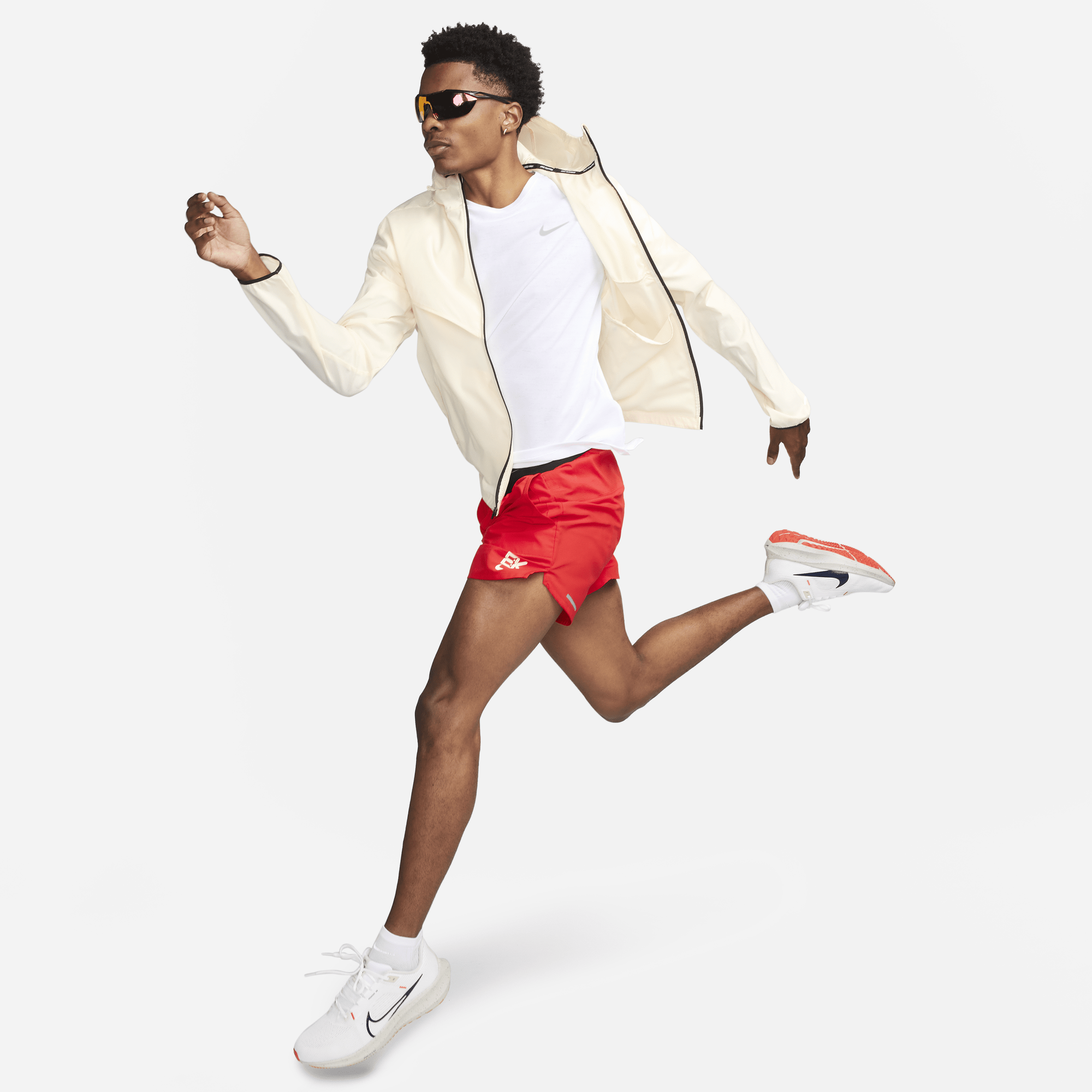 Shop Dri FIT Kipchoge Windrunner Men s Running Jacket Nike UAE