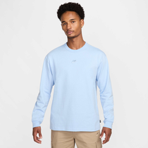 Nike Sportswear Premium Essentials