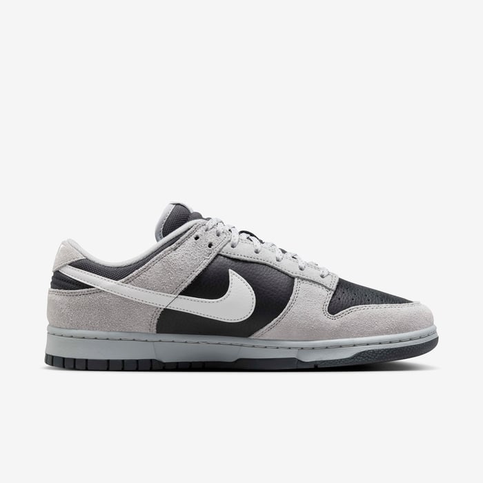 Nike Dunk Low image number 2 Nike Dunk Low image number 2