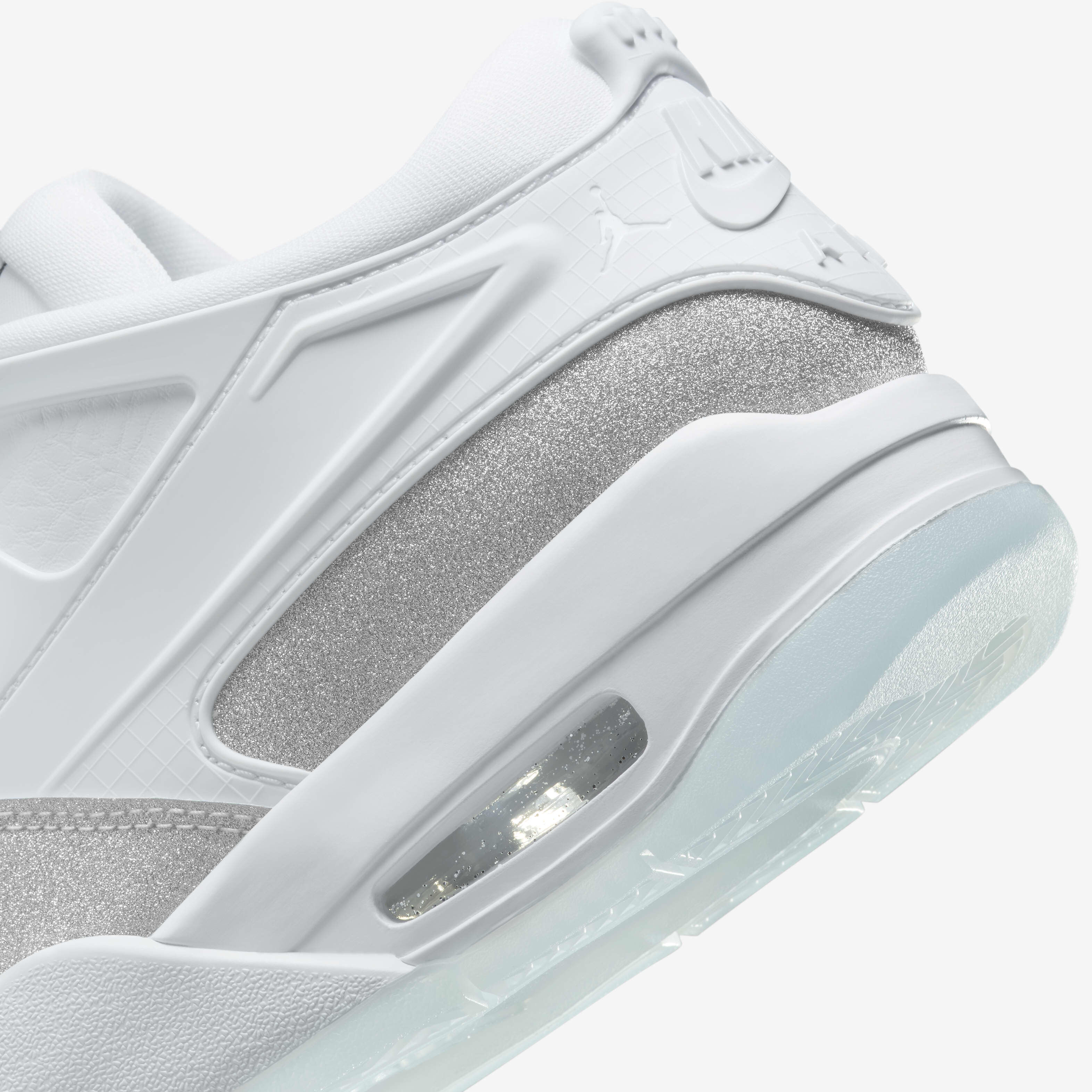 Air Jordan 4 RM image number 7