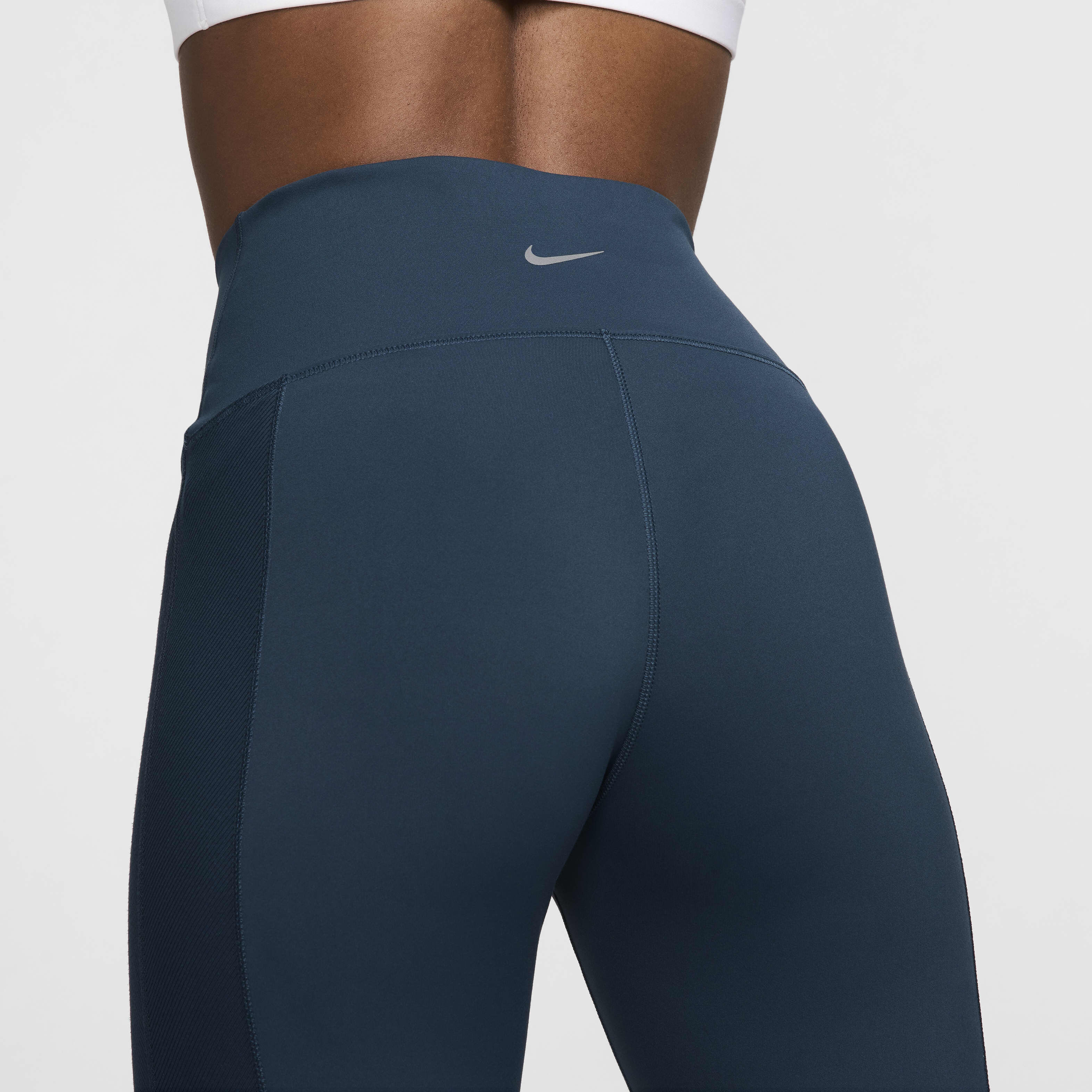 Tight fit nike clearance