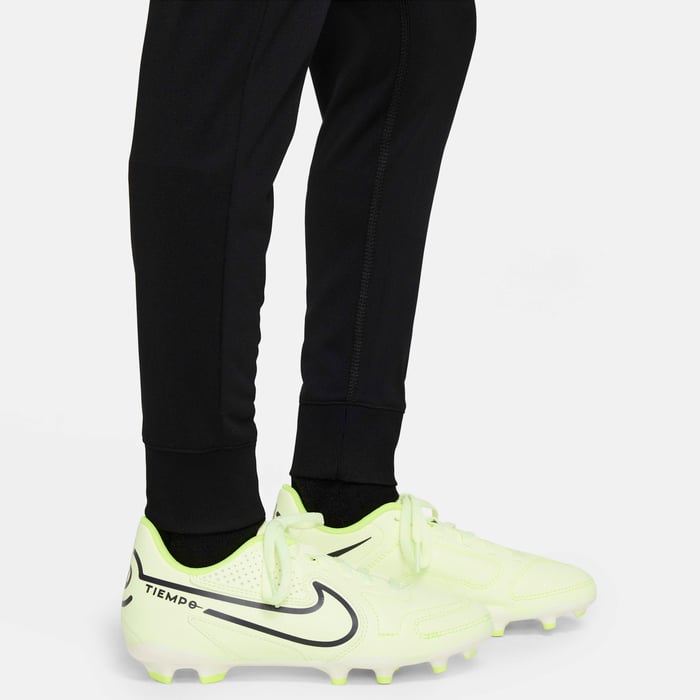 ليفربول سترايك image number 11 ليفربول سترايك image number 11