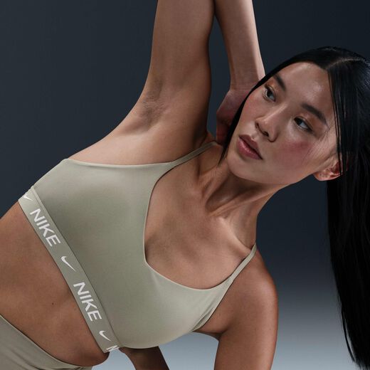 Women's Sports Bras-Nike, Nike Indy Light-Support, Women's Padded Adjustable Sports Bra