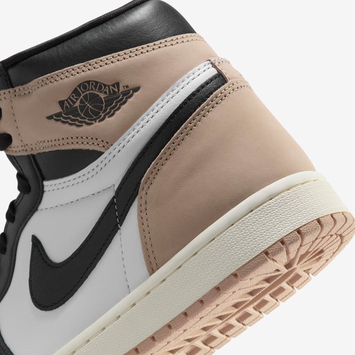 Air Jordan 1 Retro High OG 'Pro Green' image number 7 Air Jordan 1 Retro High OG 'Pro Green' image number 7