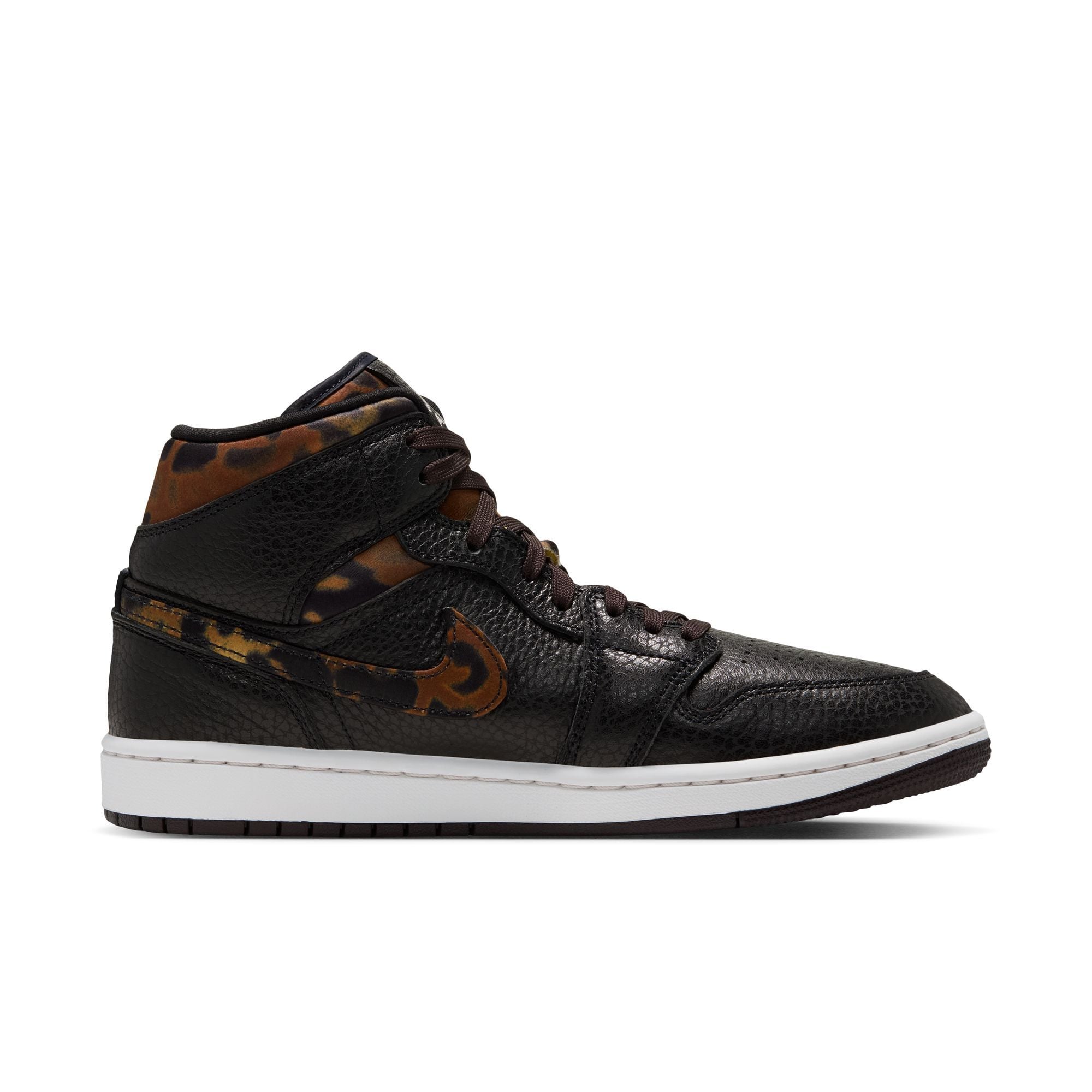 Air Jordan 1 Mid SE image number 6