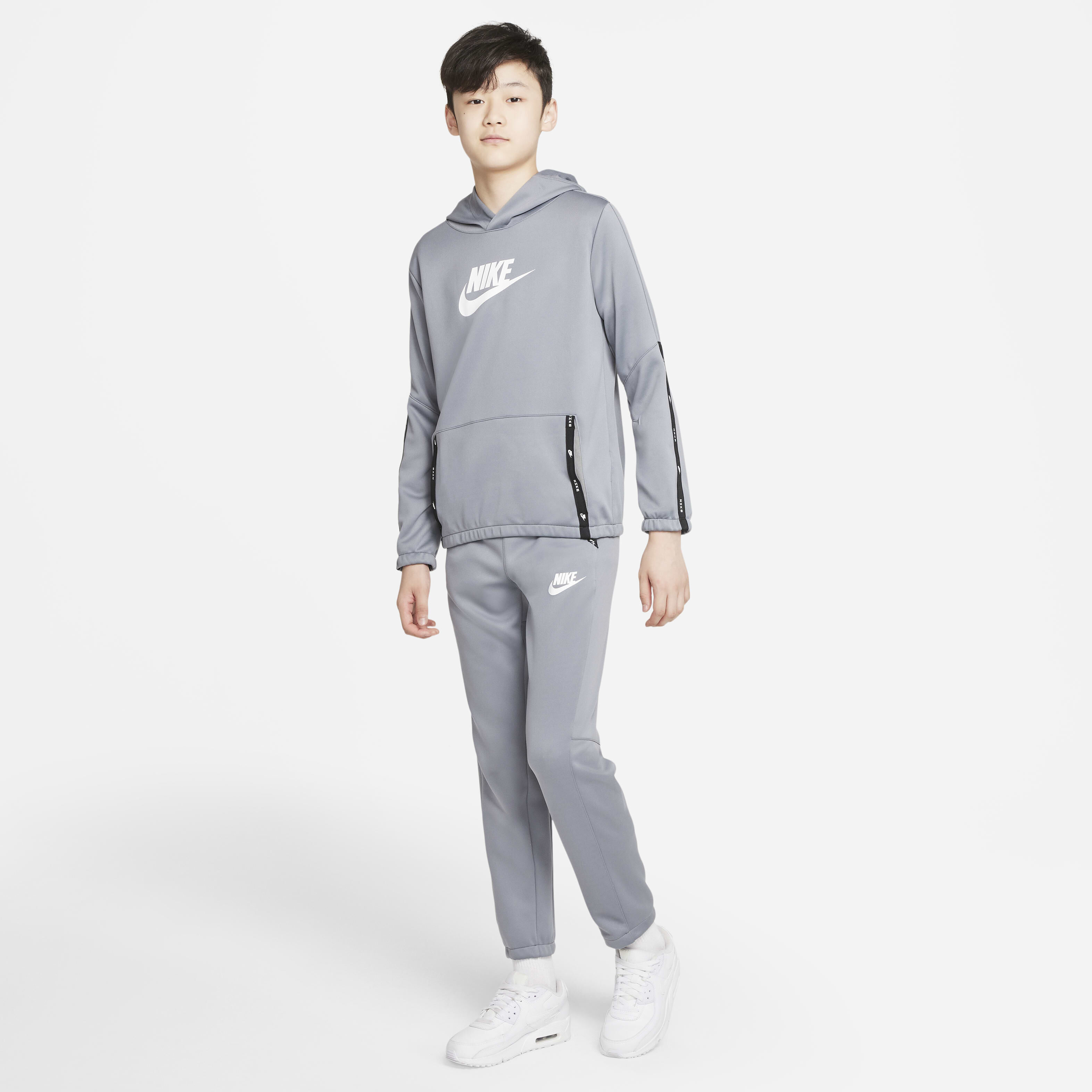 Nike tracksuit juniors 2025