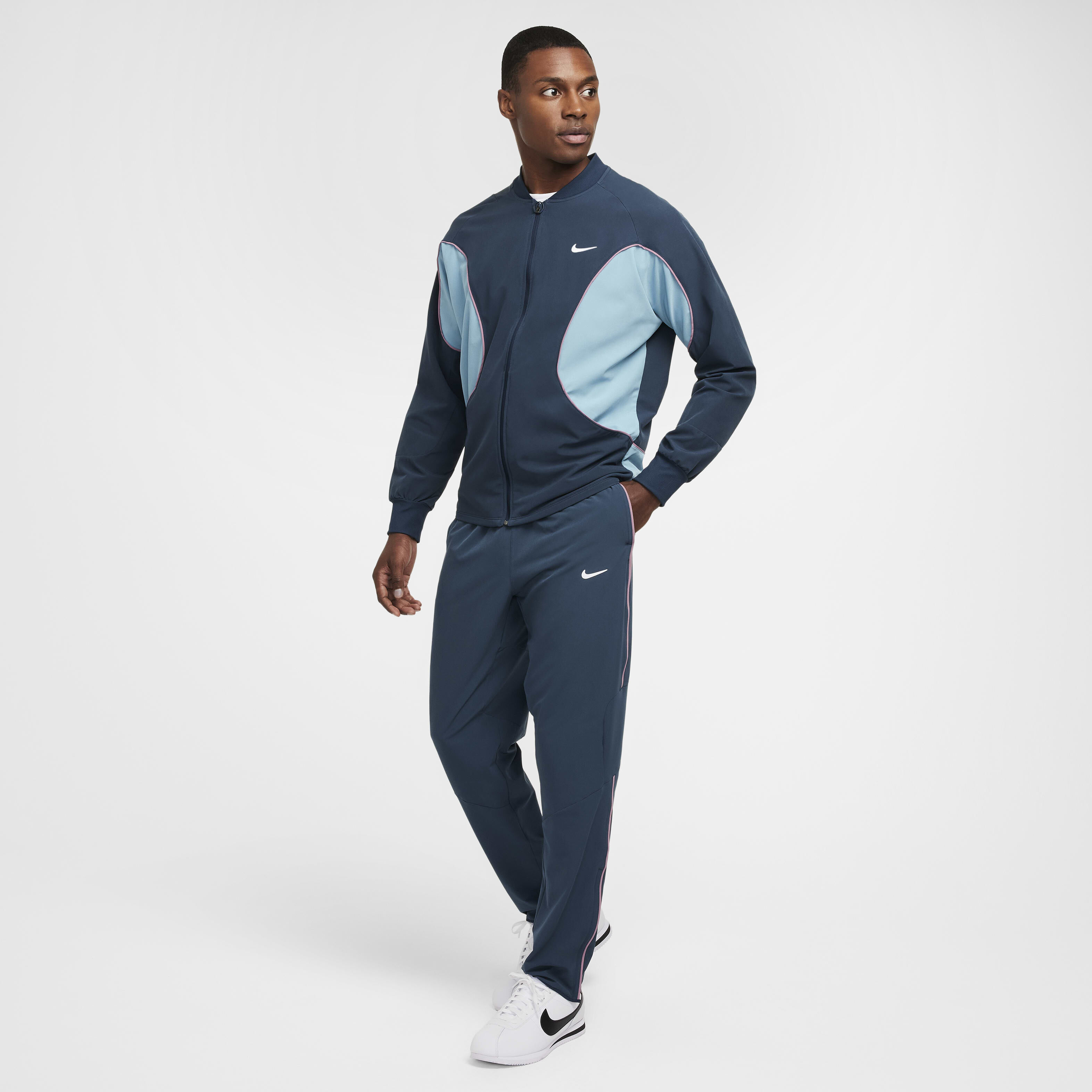 NikeCourt Advantage image number 5