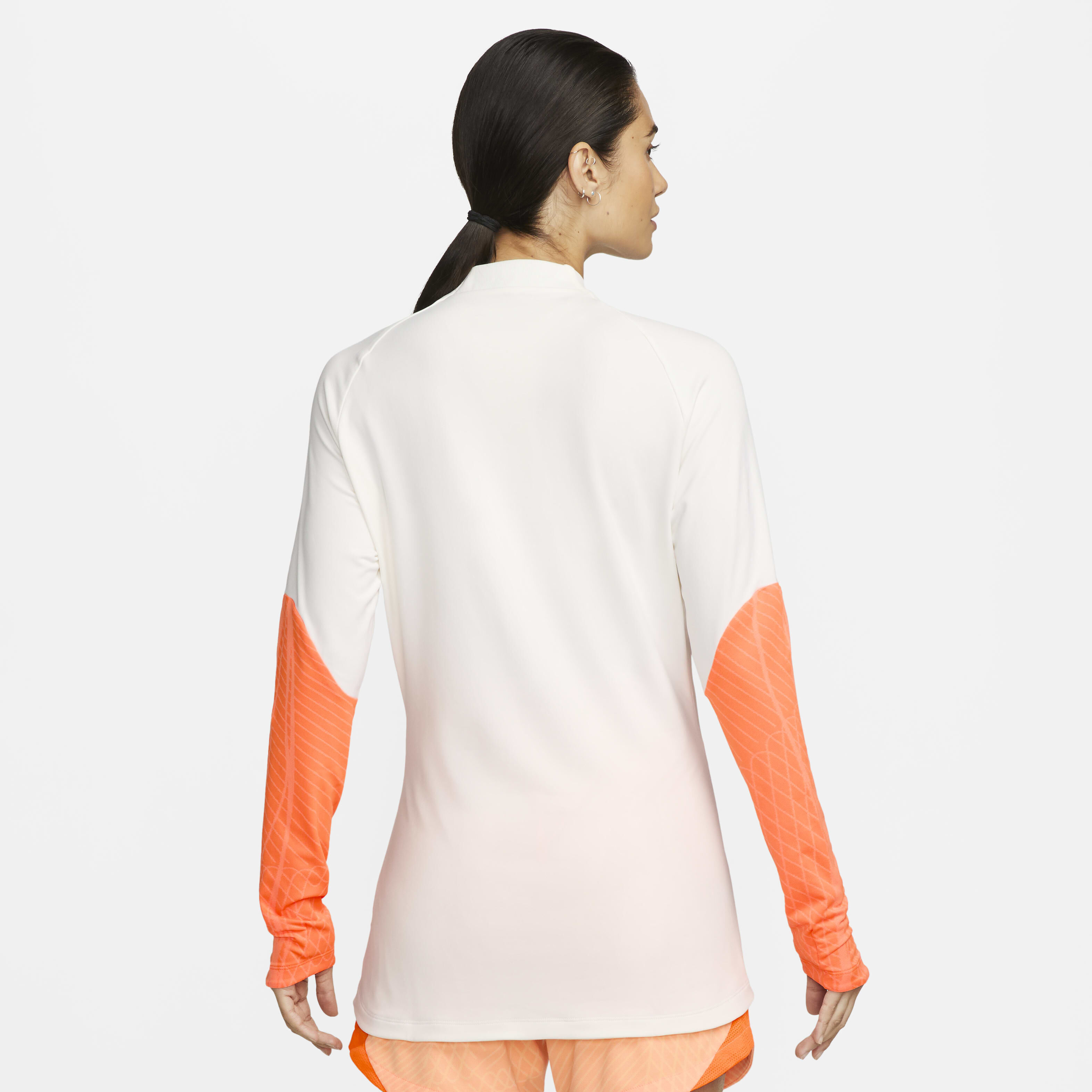 Nike Dri-FIT Strike image number 1