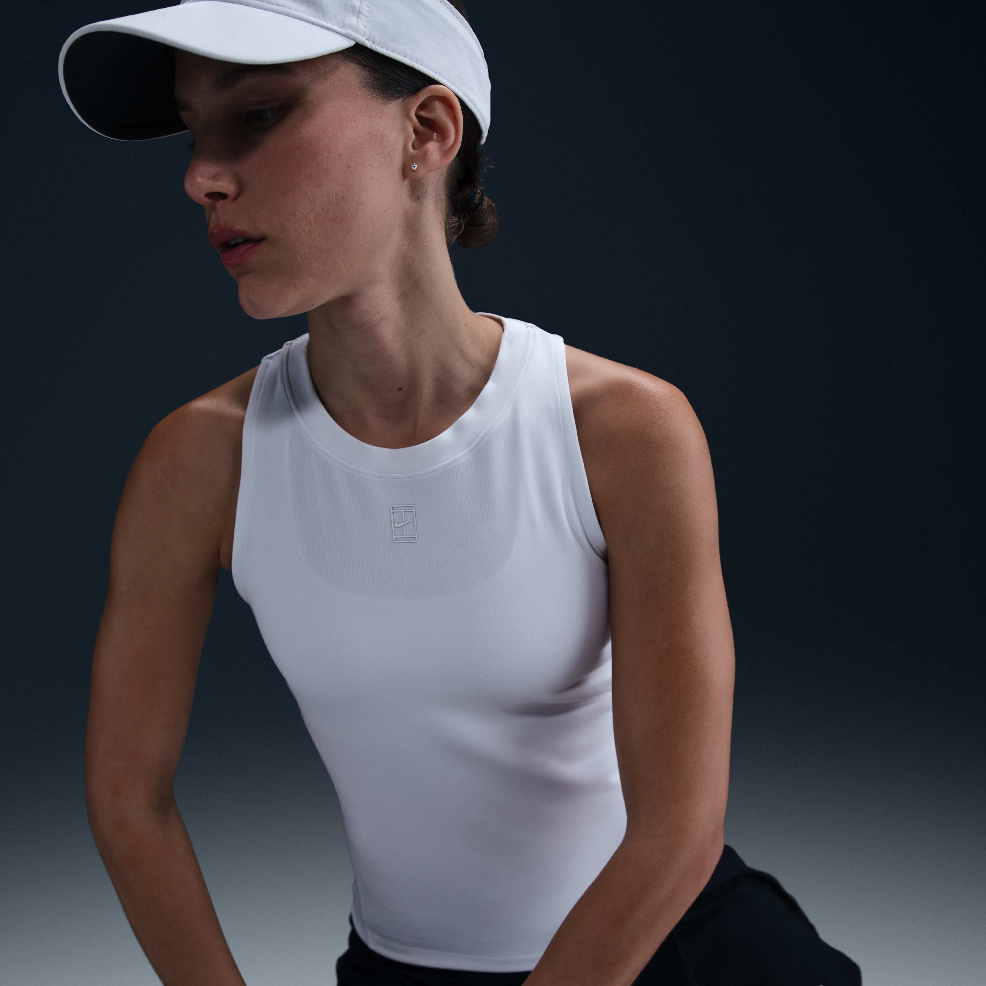 NikeCourt Advantage image number 2