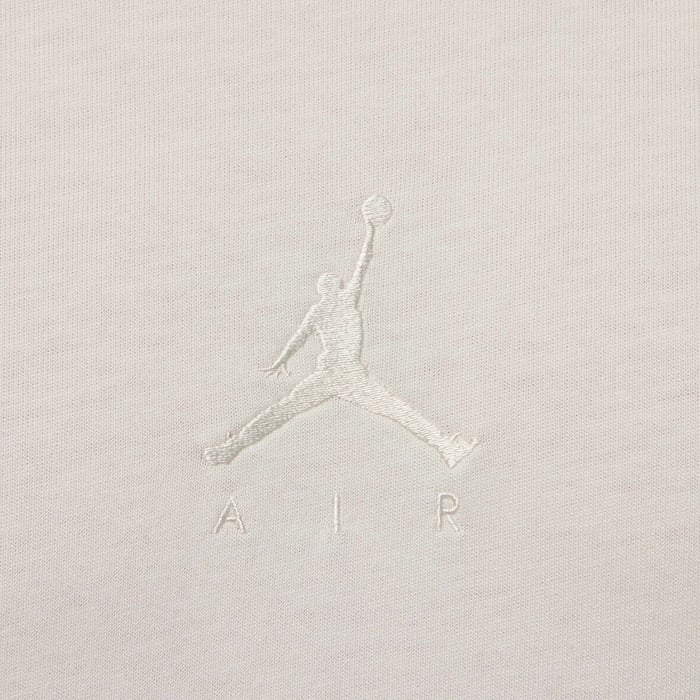 Jordan Flight Essentials image number 3 Jordan Flight Essentials image number 3