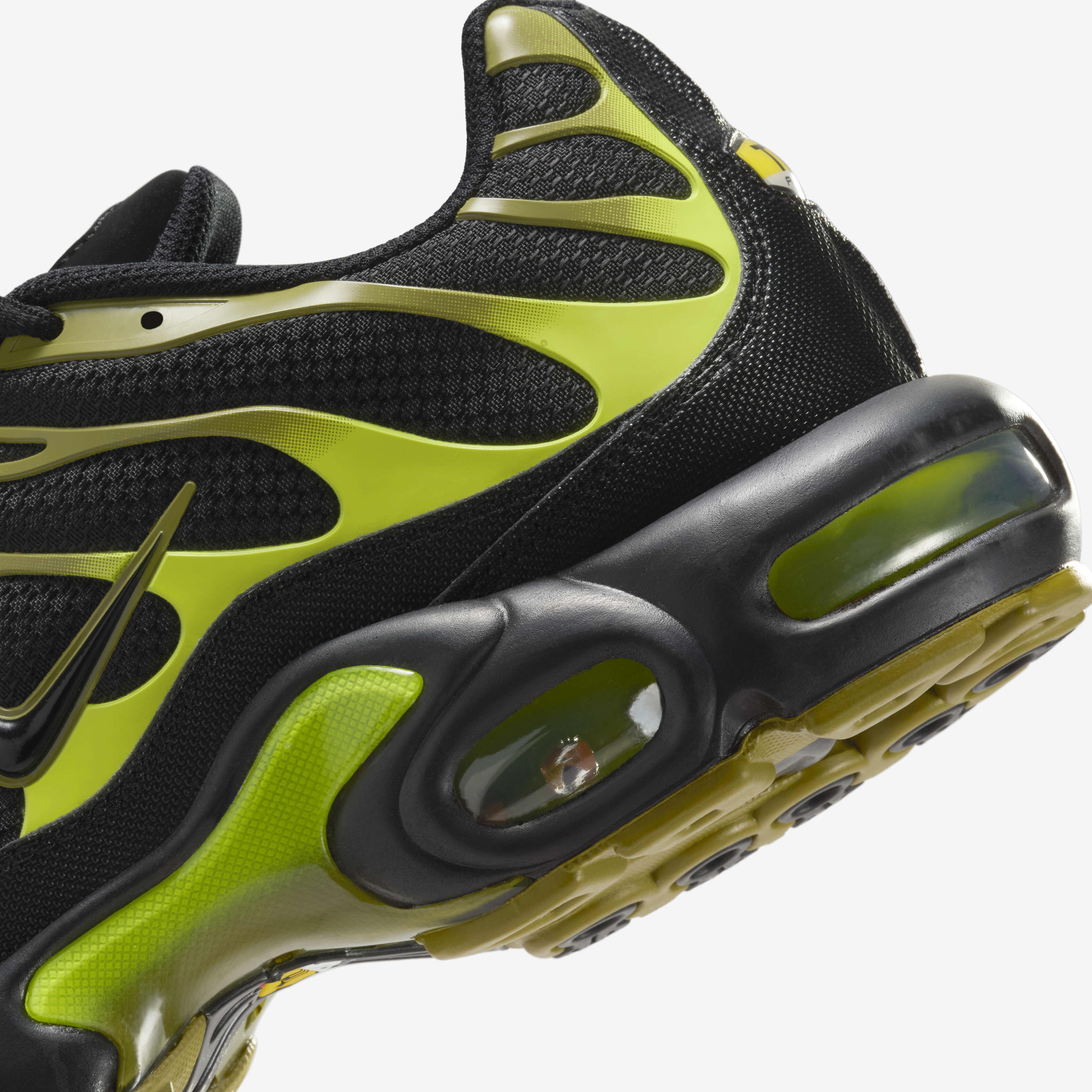 Nike Air Max Plus image number 7