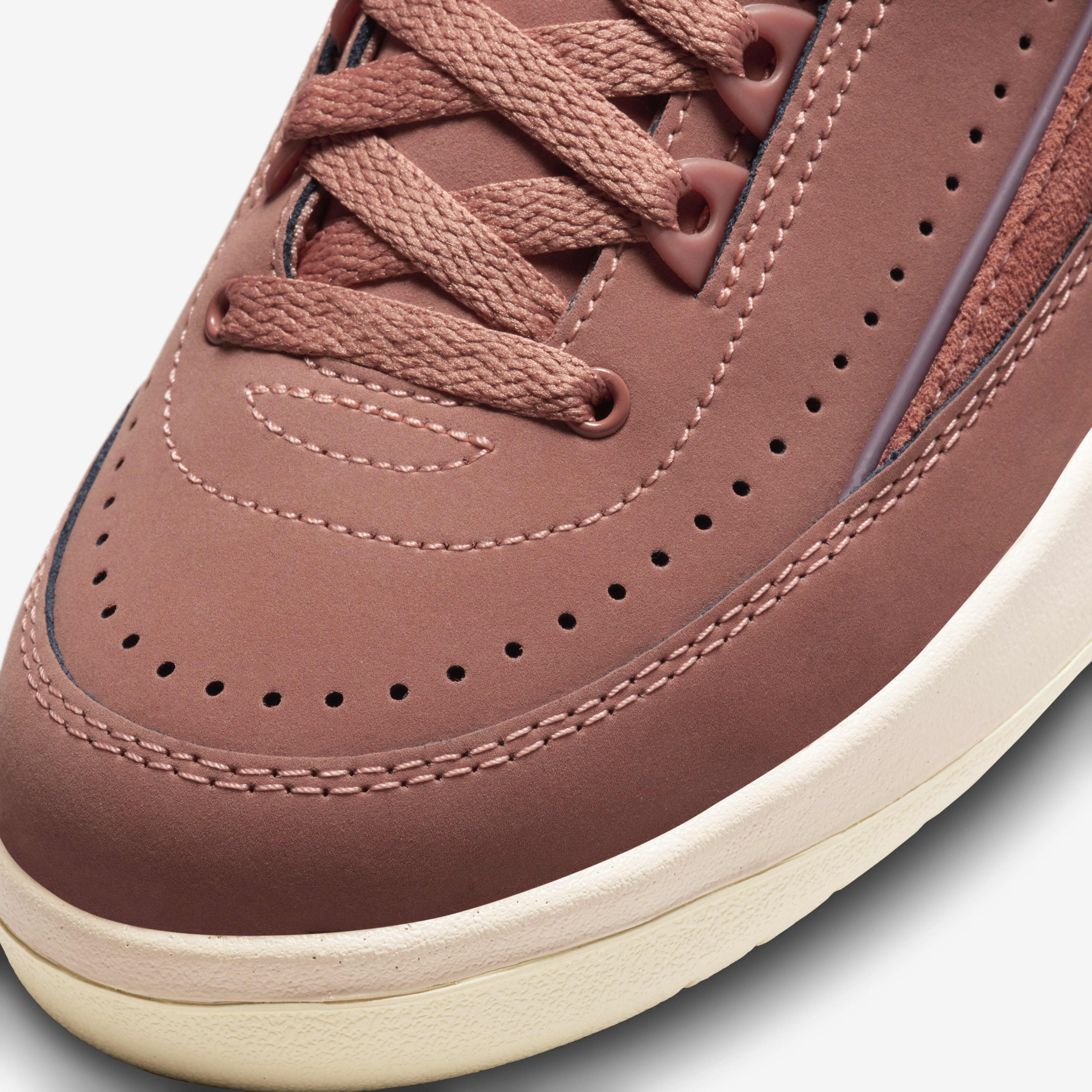 Air Jordan 2 Retro Low image number 6