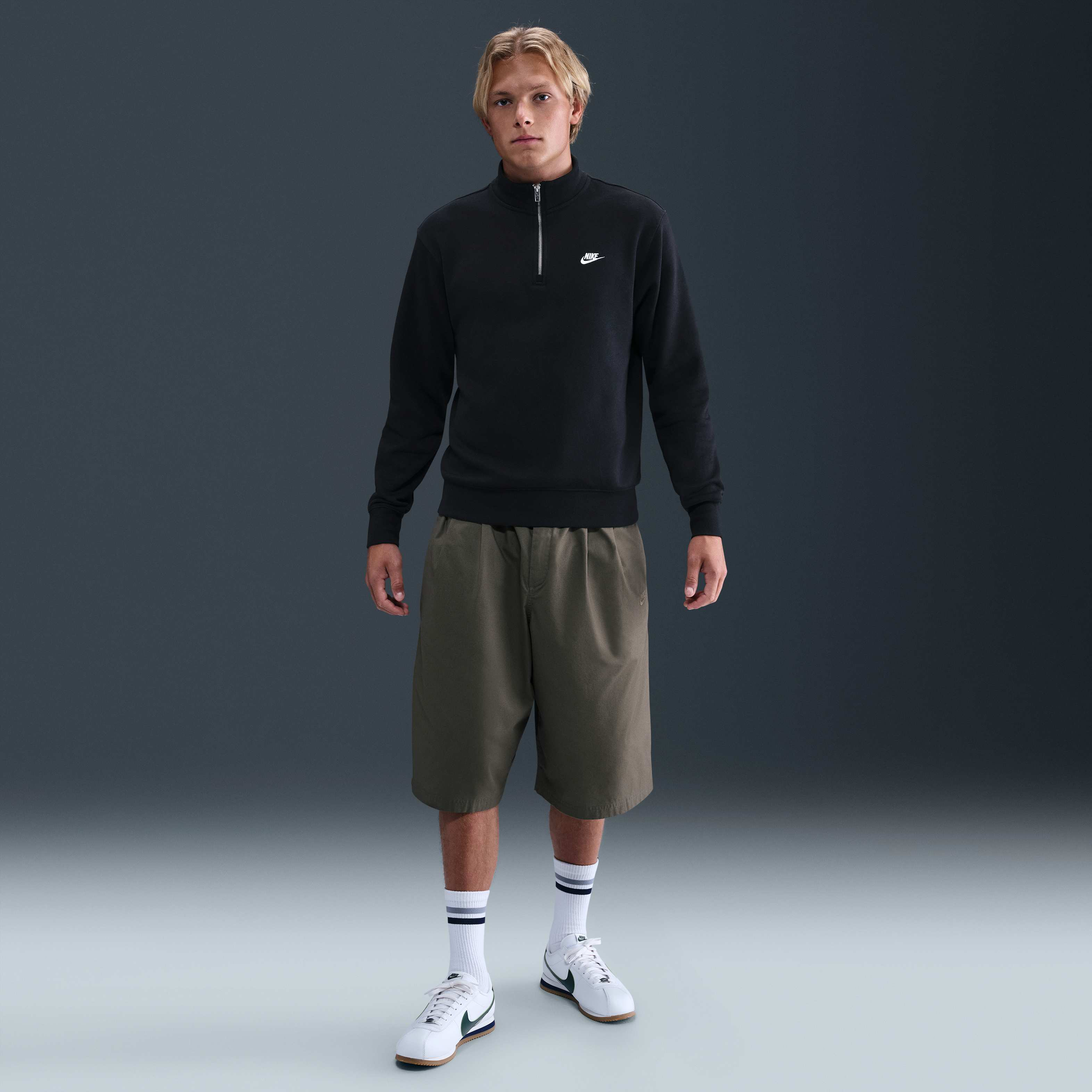Nike Sportswear Club image number 3