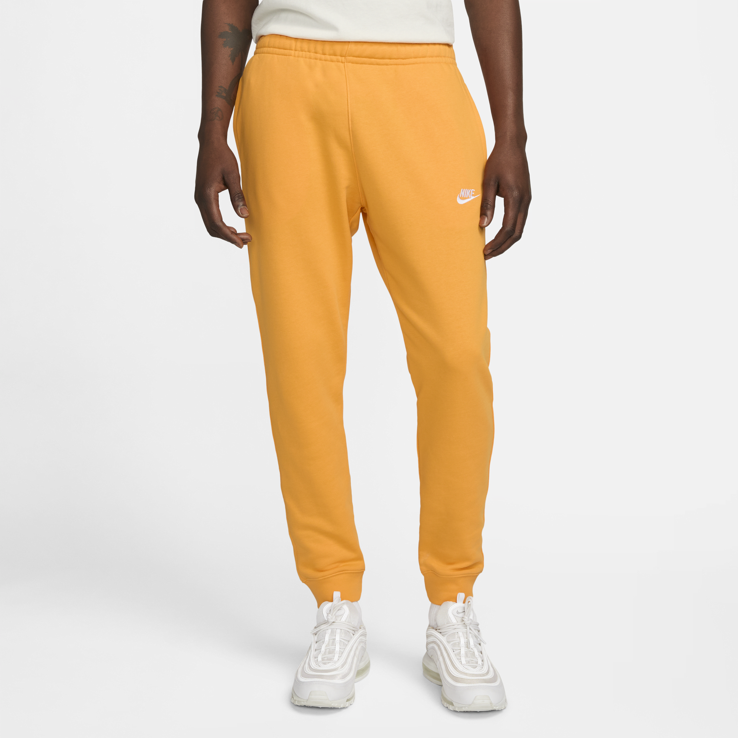 Nike super skinny joggers 2025