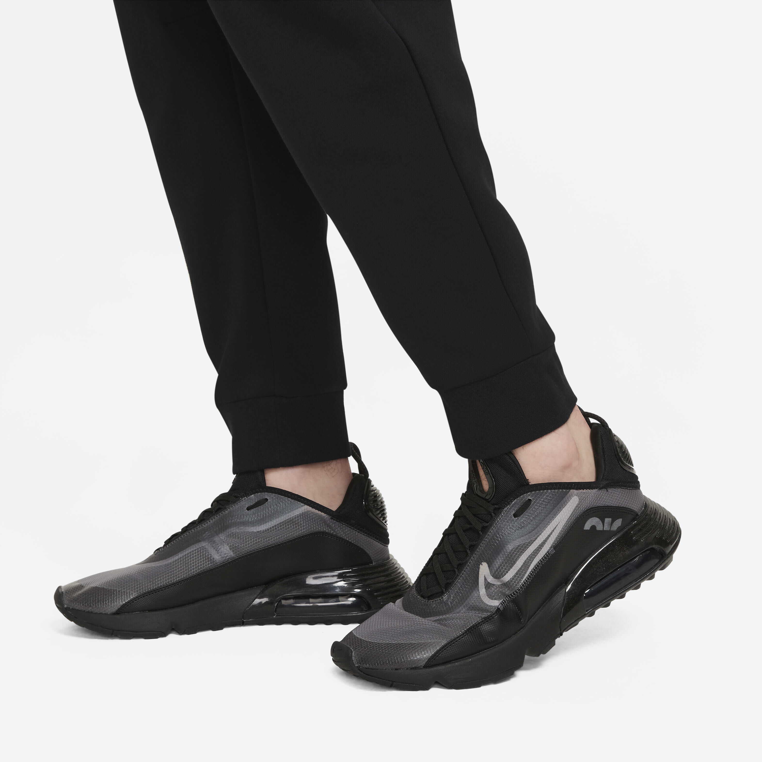 Nike Sportswear Tech Fleece image number 12