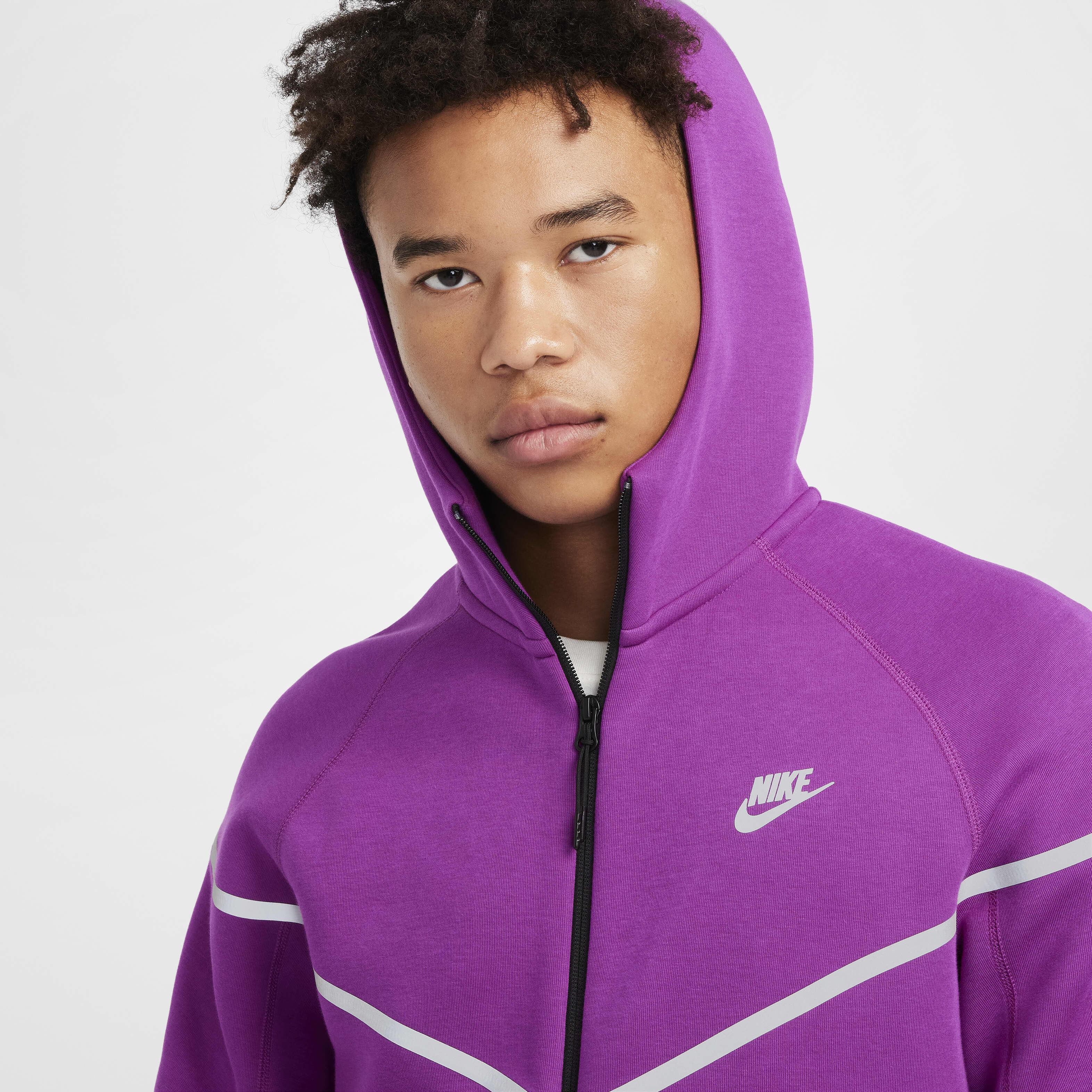 Nike Tech Windrunner image number 2