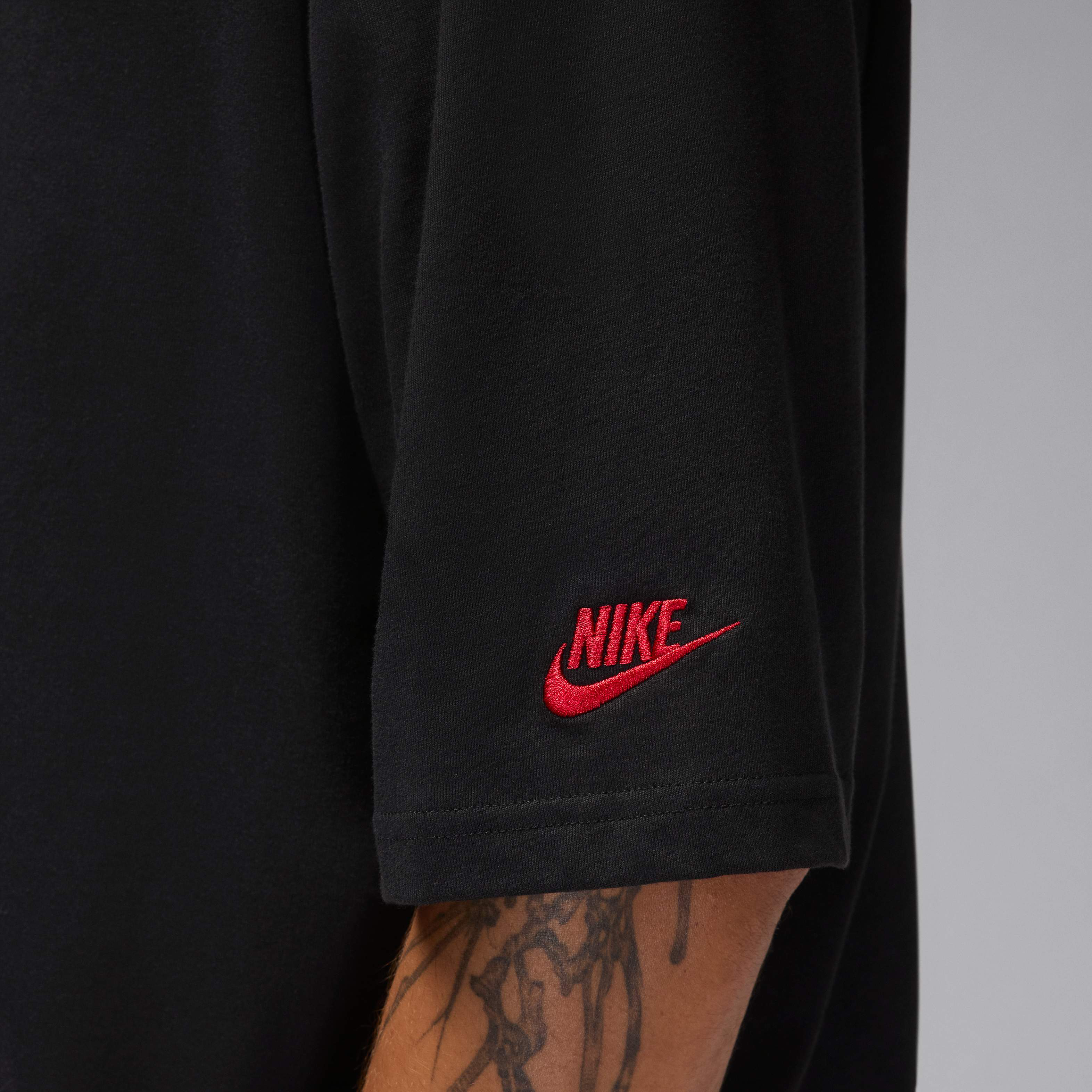 Jordan Brooklyn image number 4