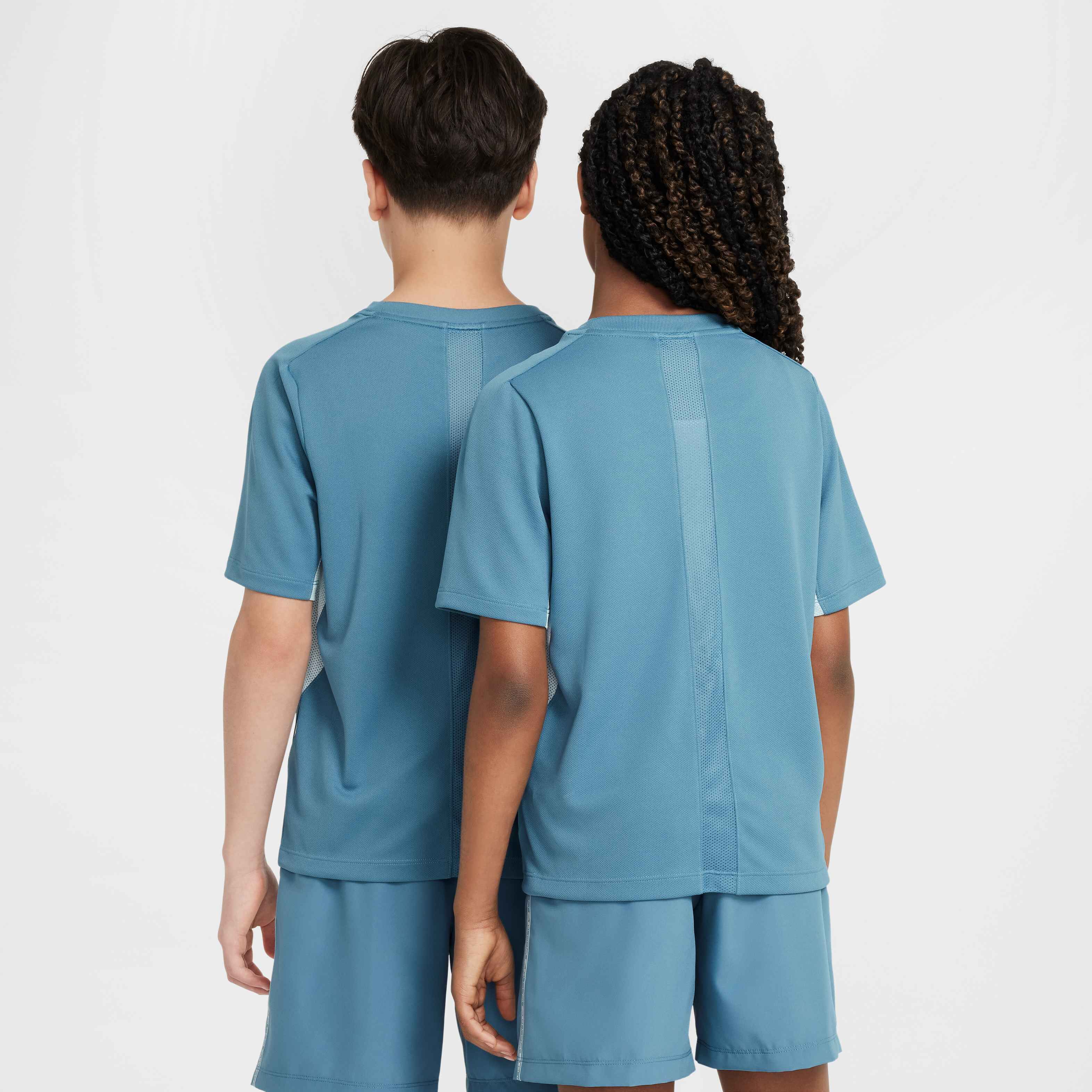 نايكي مالتي image number 1