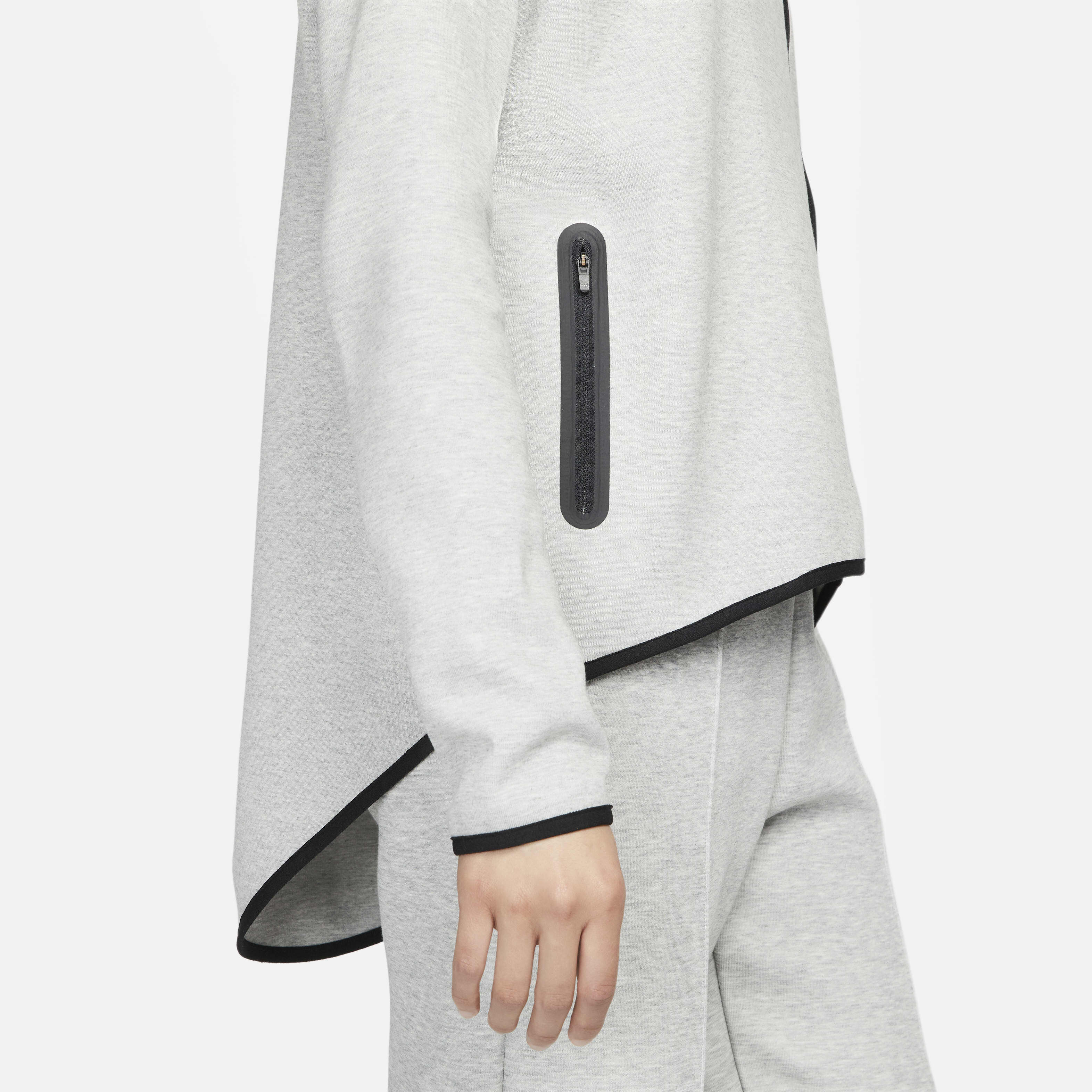 Buy Nike Sportswear Tech Fleece OG Women s Loose Cape Nike UAE Official