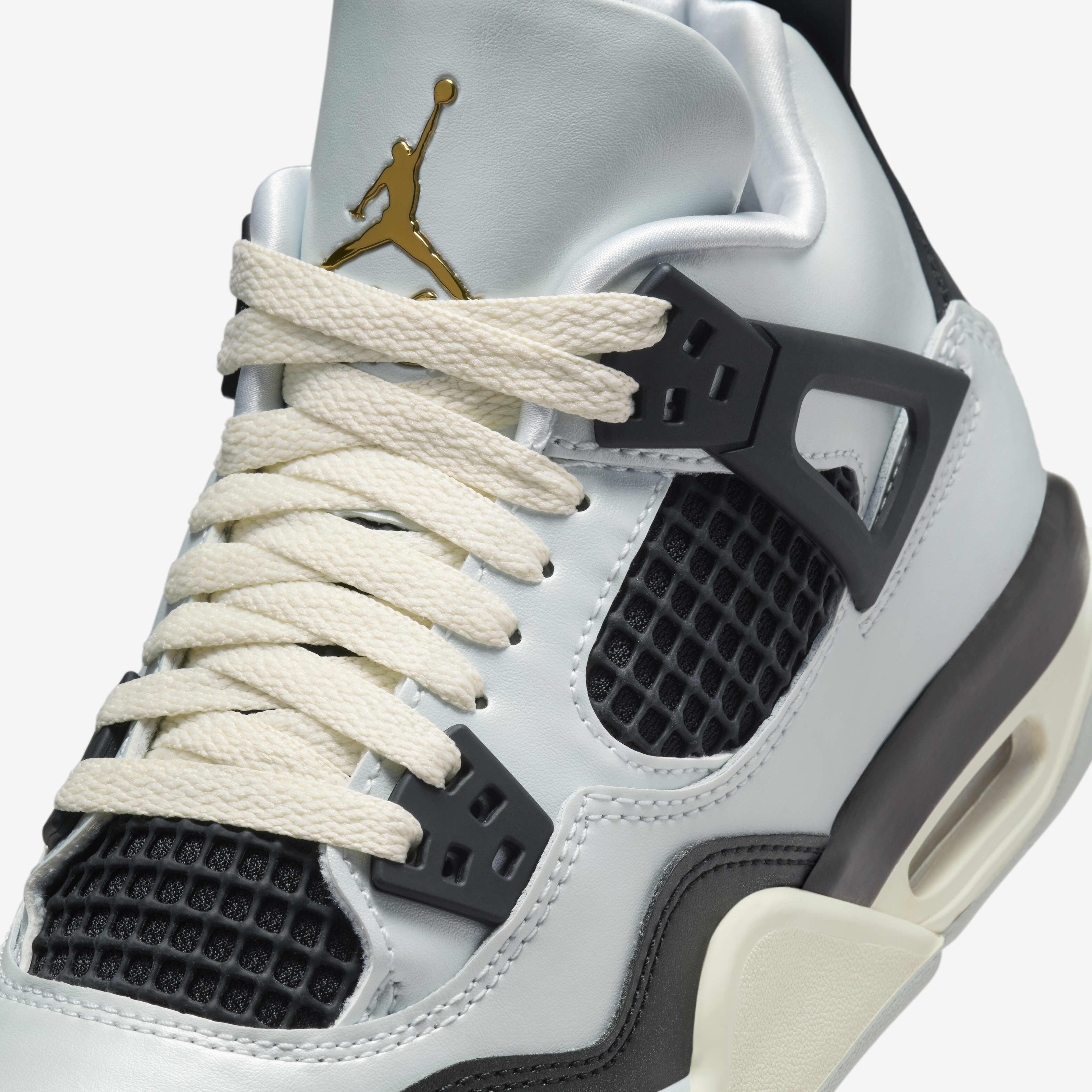 Air Jordan 4 Retro image number 6