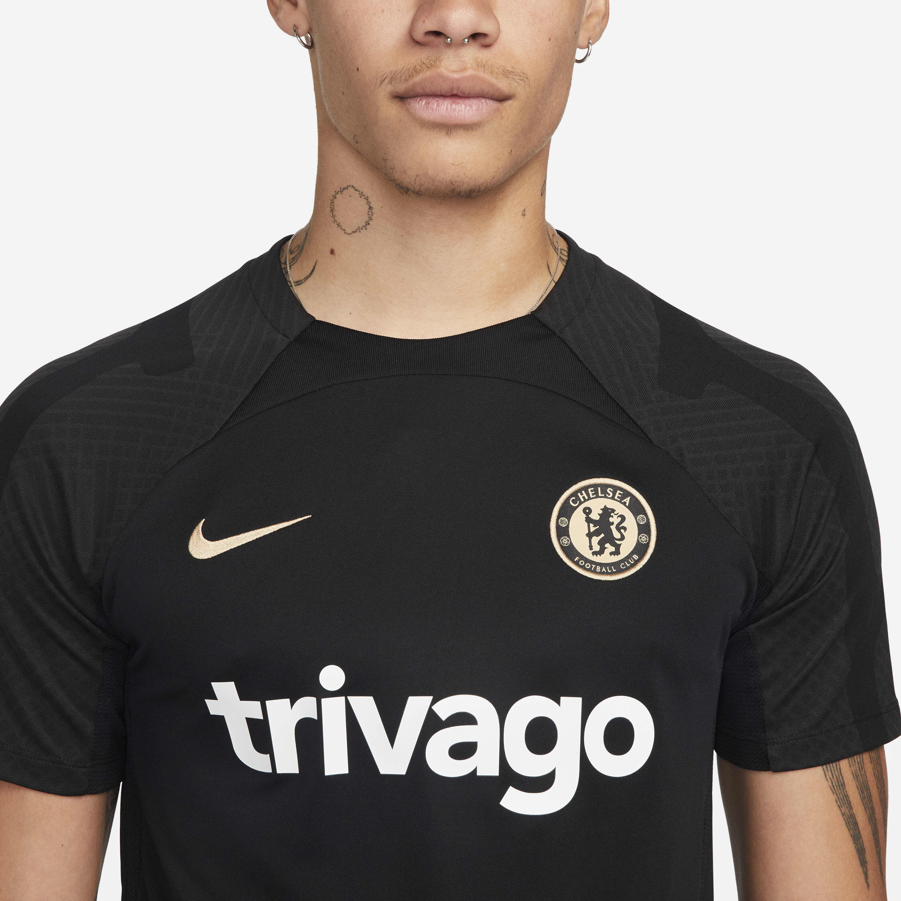 Buy Chelsea F.C. Strike Men's Nike Dri-FIT Short-Sleeve