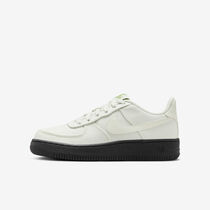 Nike Air Force 1 LV8 3