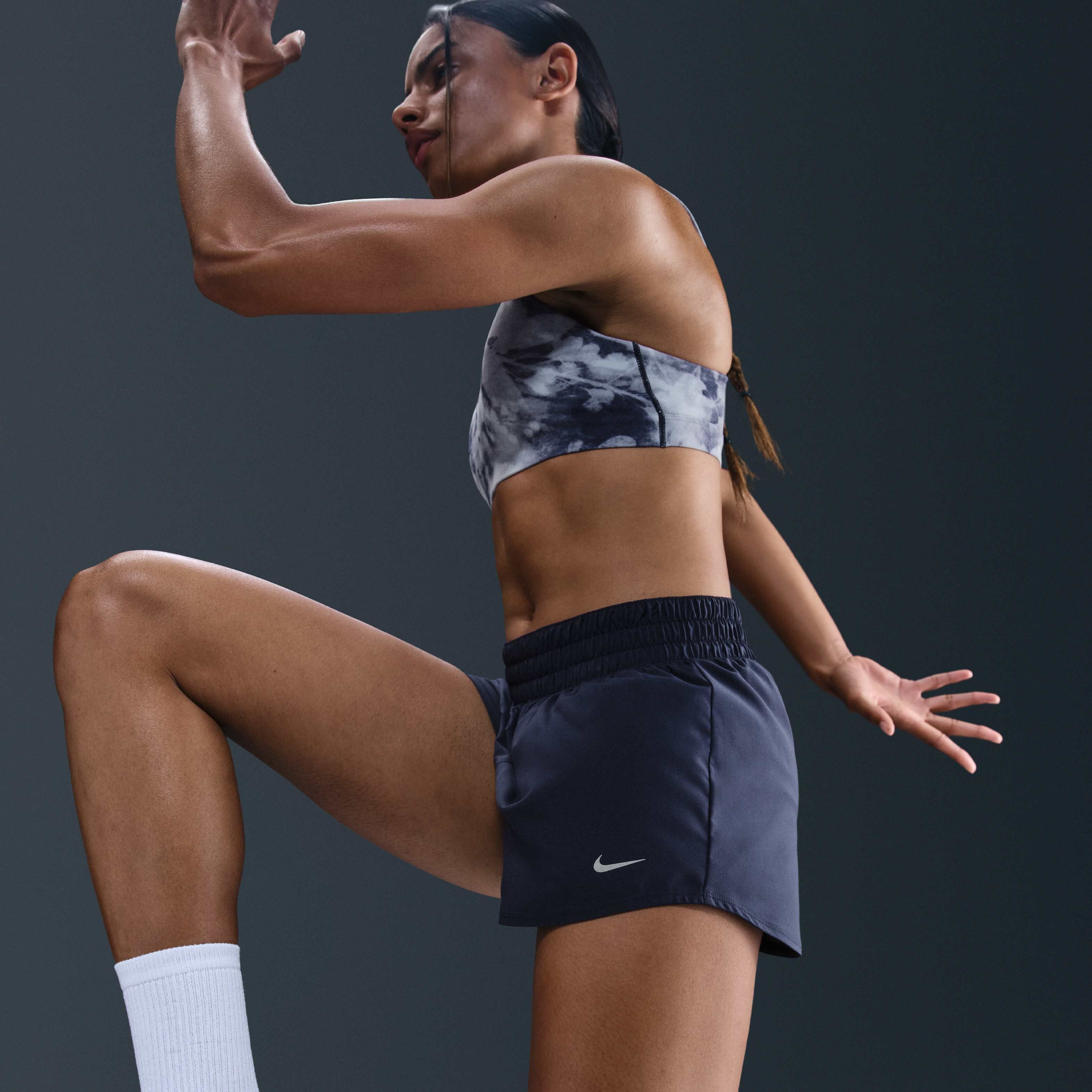Nike One image number 4