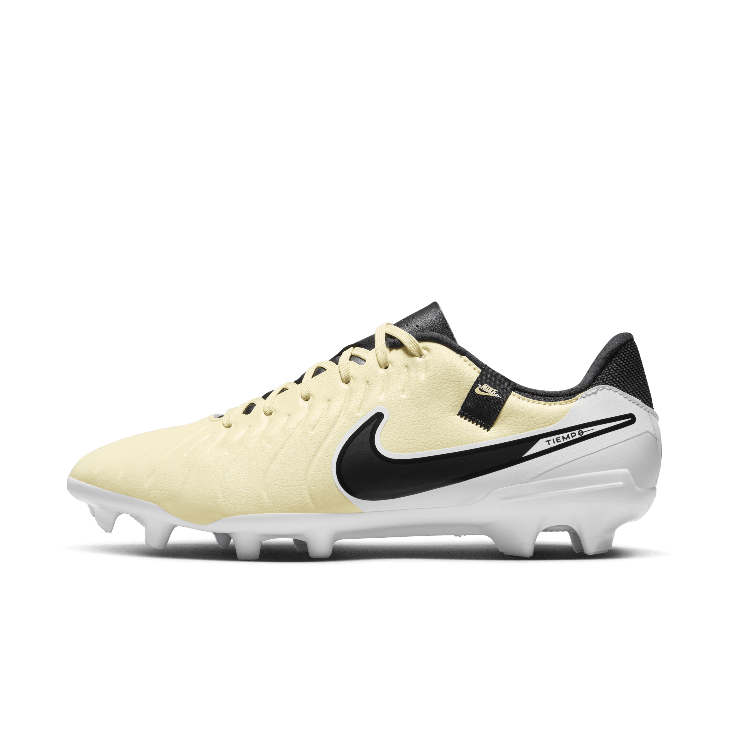 Tiempo hotsell legend v