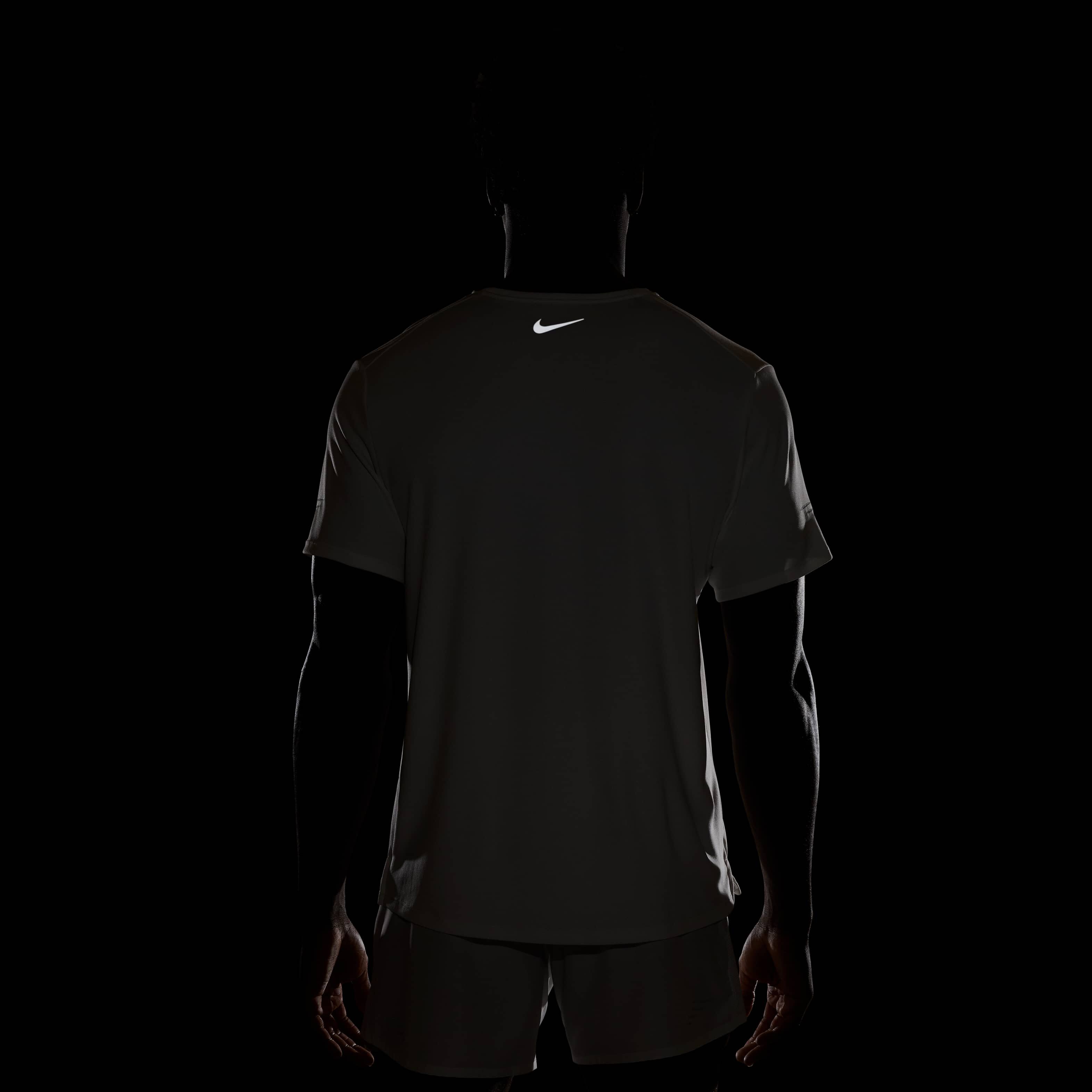Nike Miler Flash image number 7