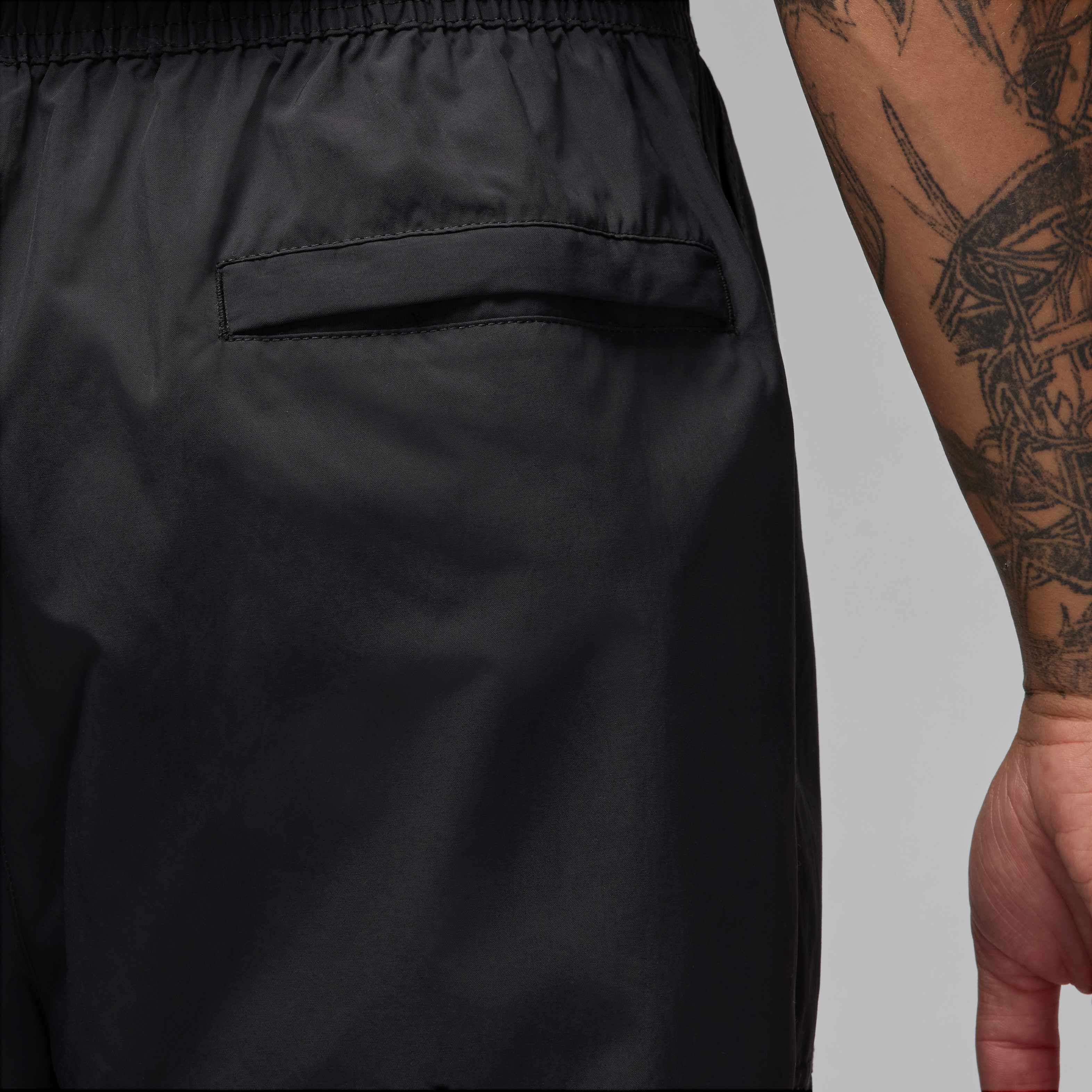 Jordan Essentials image number 4