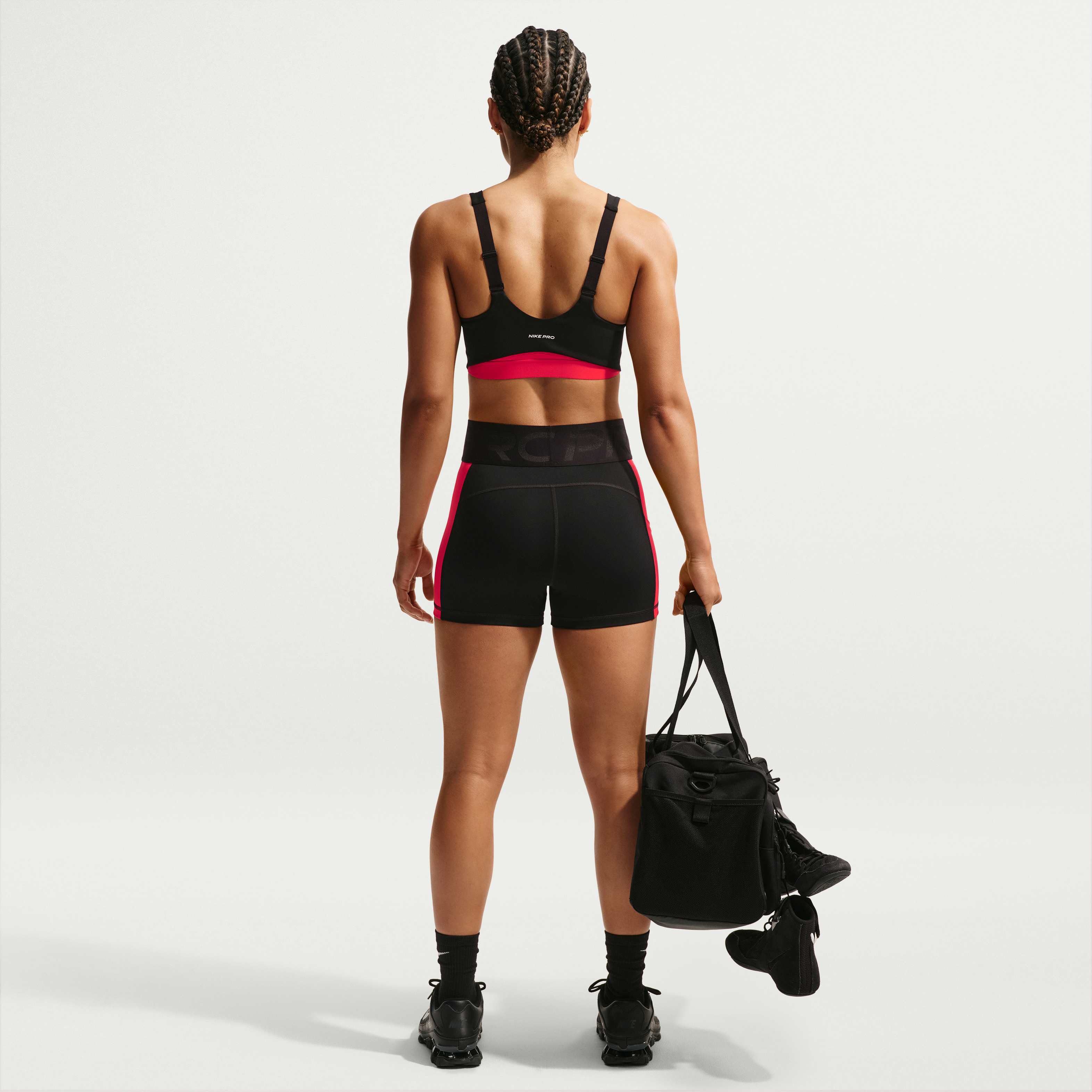 Nike Pro Sculpt image number 4