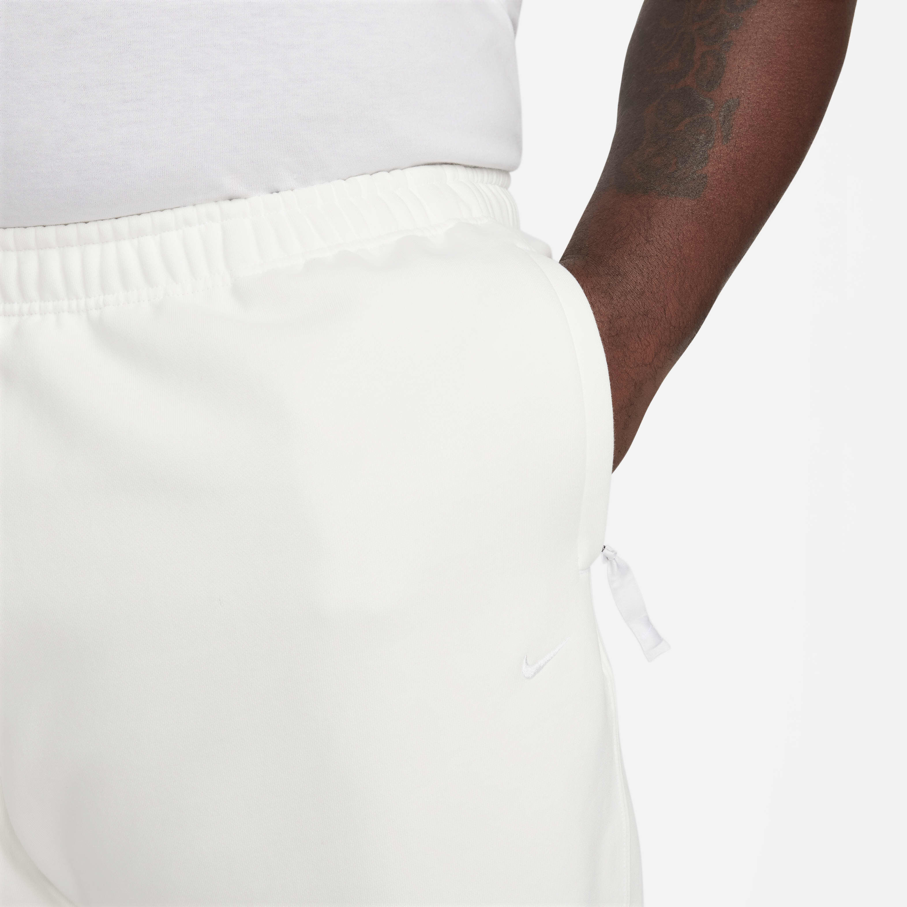 نايكي سولو سووش image number 9