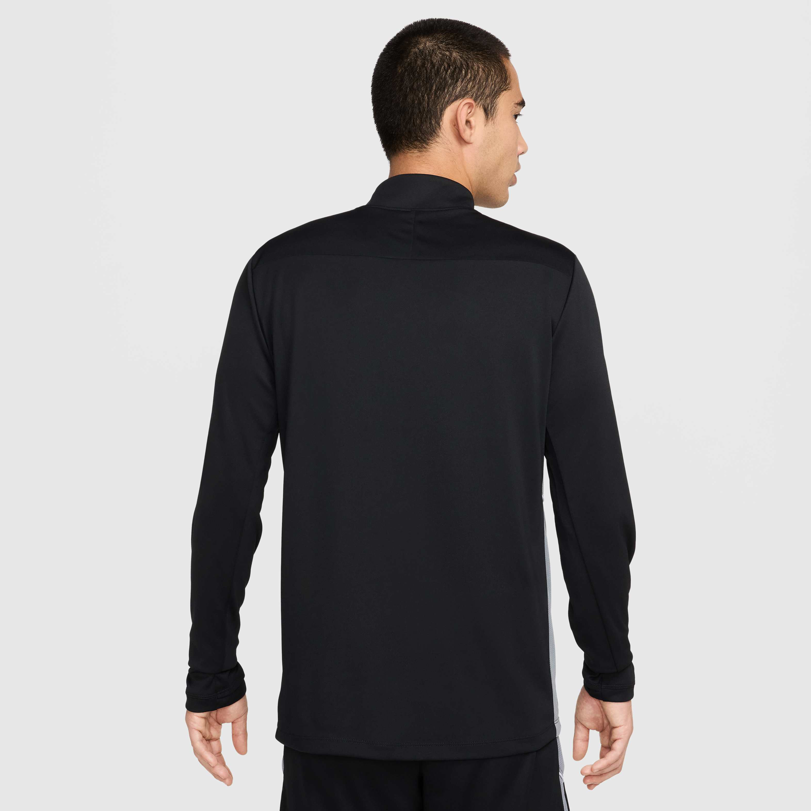 نايكي أكاديمي image number 1