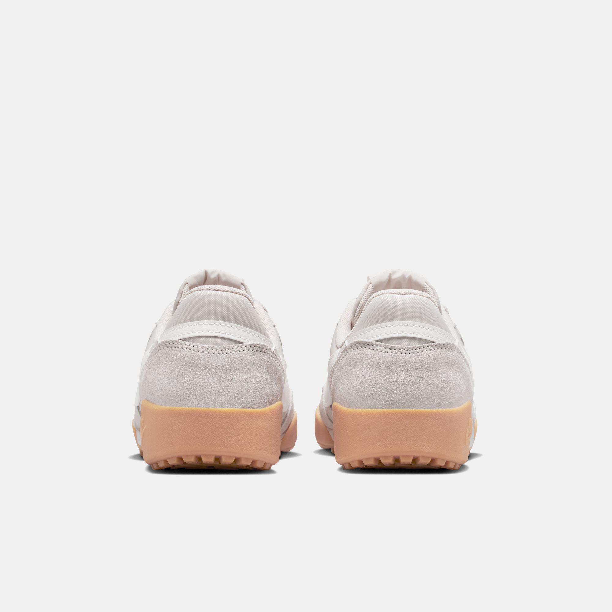 Nike Terra Manta Suede image number 1