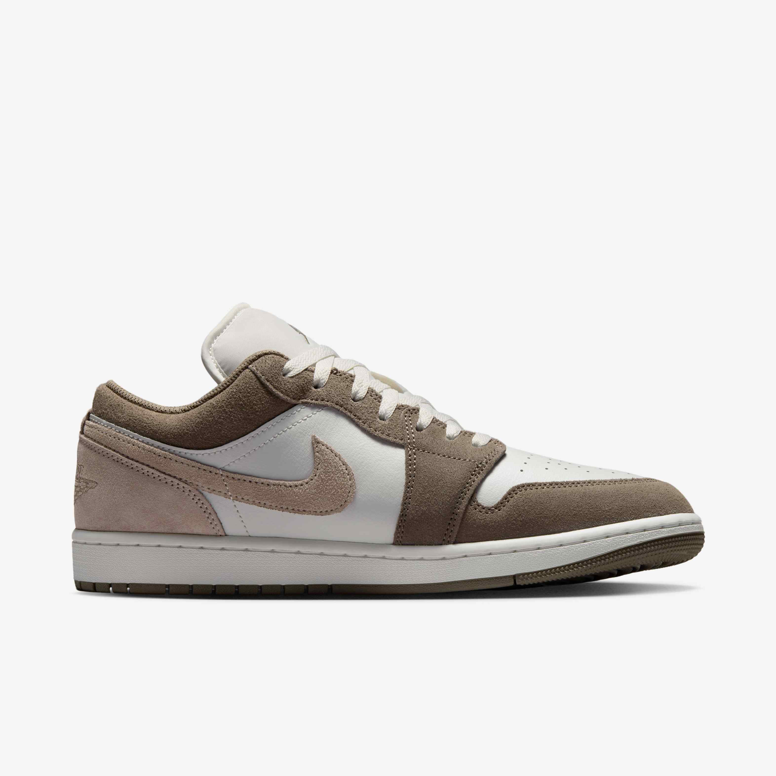 Air Jordan 1 Low image number 2